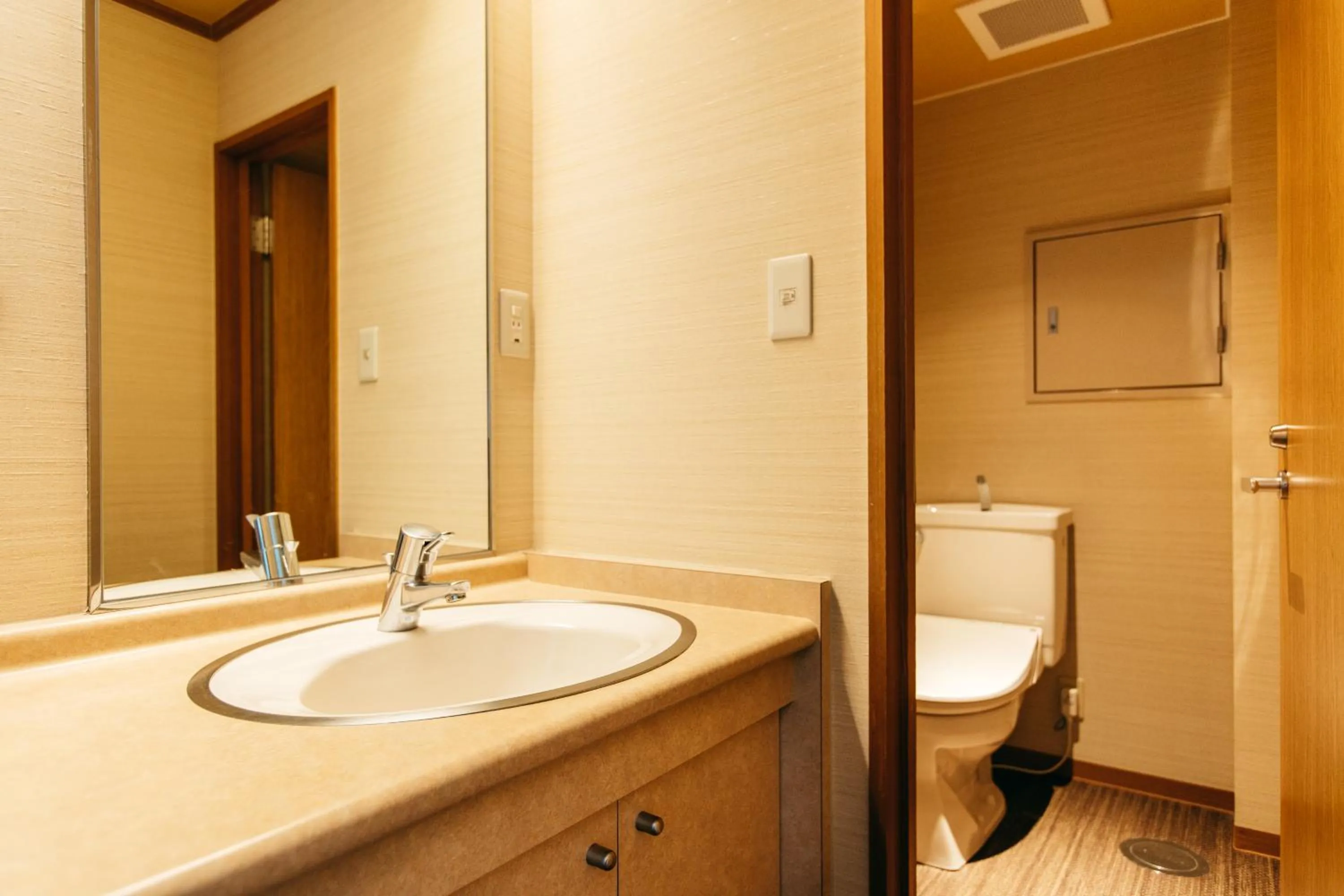Accessible room with Private Bathroom and Ocean View - Non-Smoking in KAMENOI HOTEL Genkainada