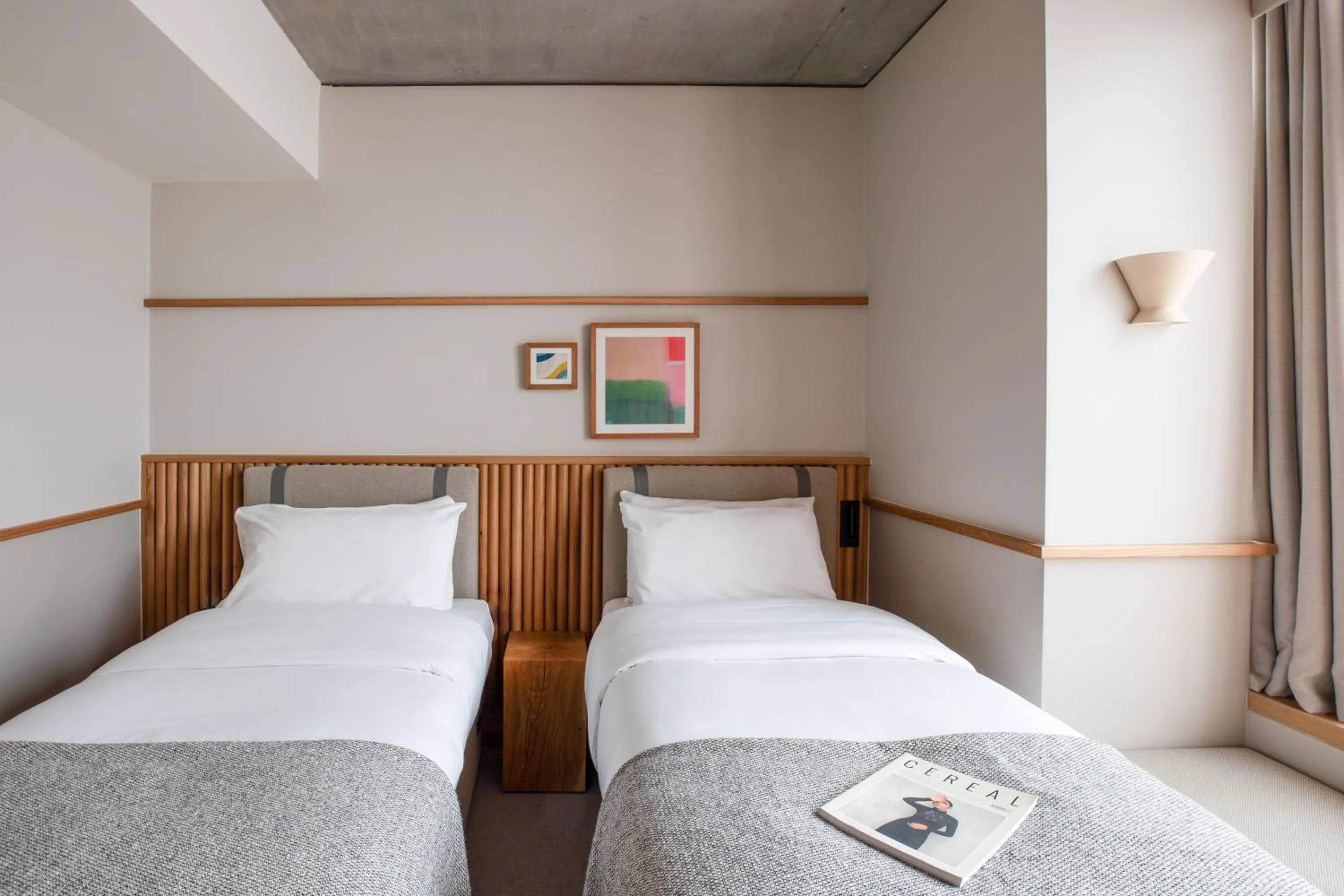 Twin Room in Wren Urban Nest