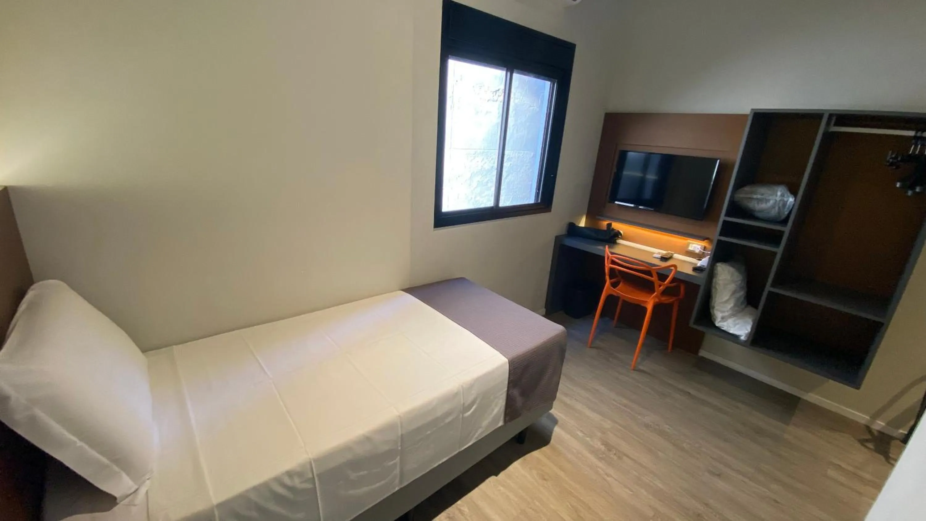 Single Room - Disability Access in Best Guest Hotel Expo Anhembi