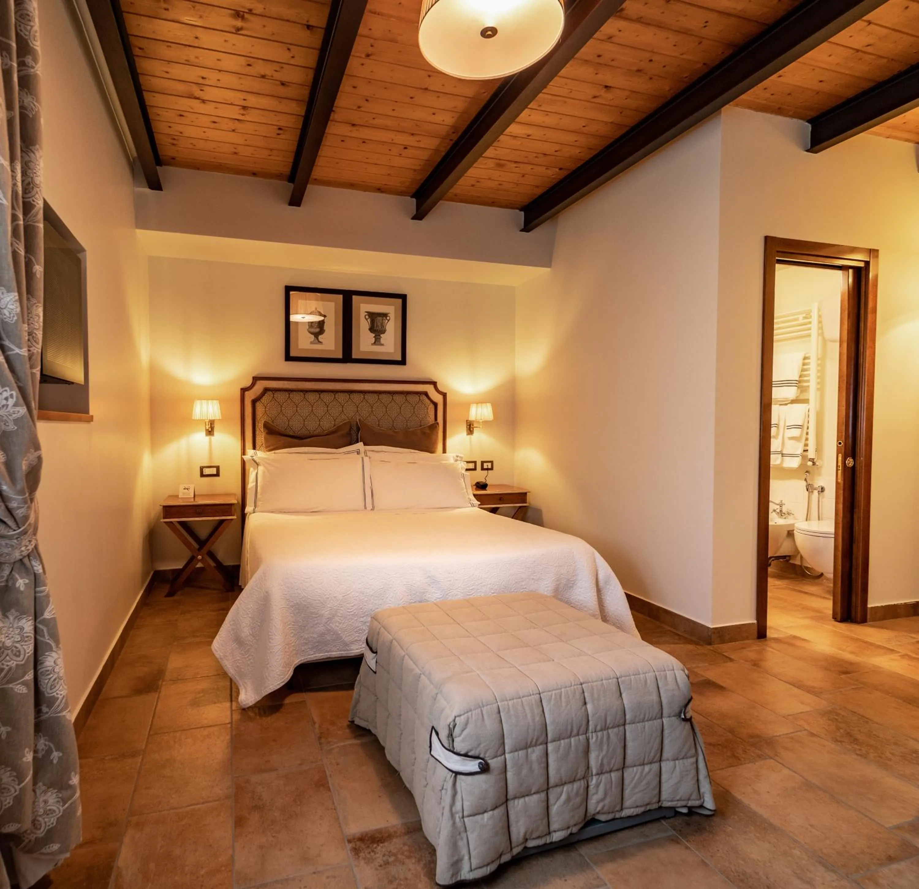 Executive Double Room in Hotel Casal Dell'Angelo