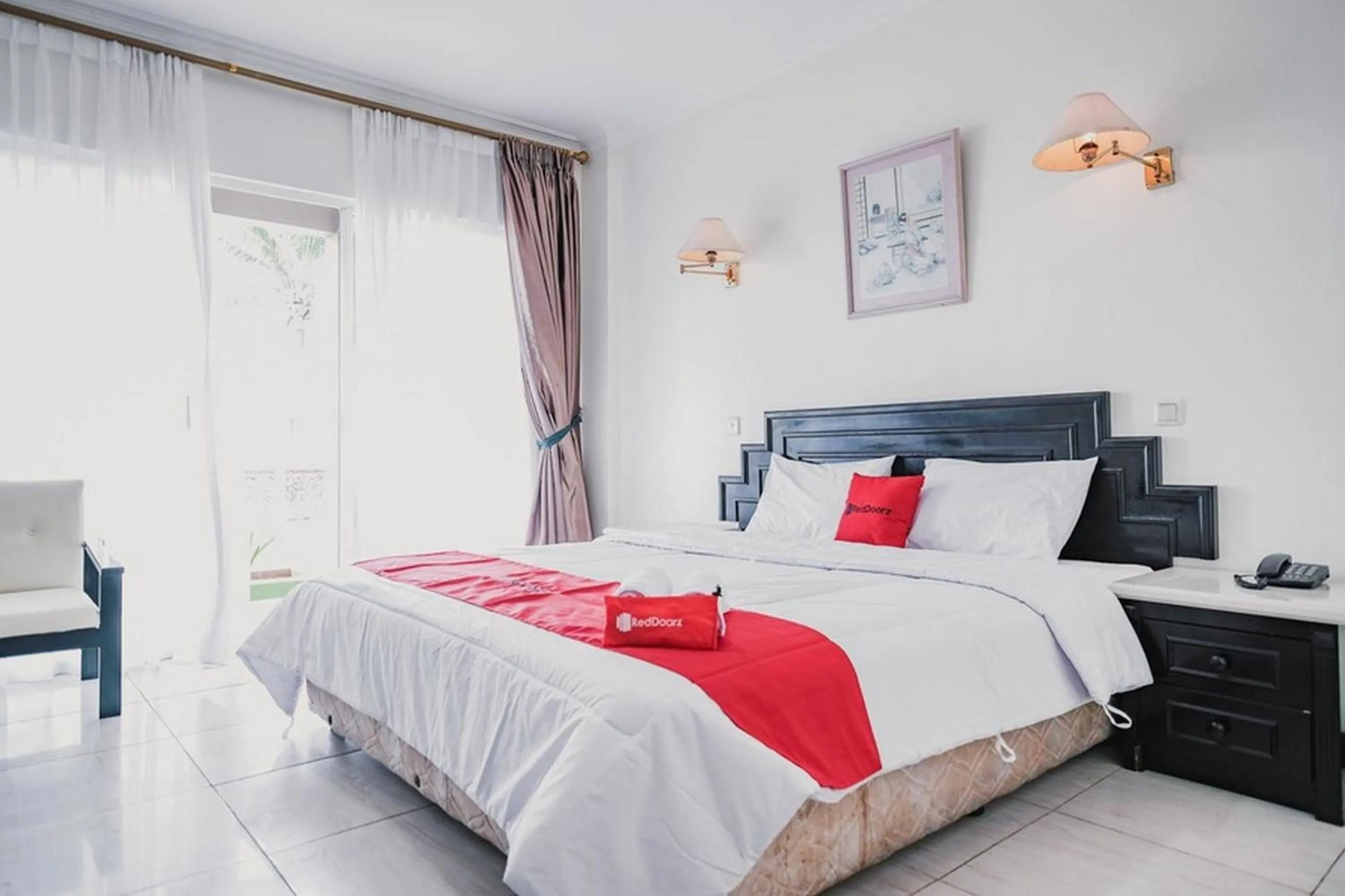 Double Room in RedDoorz Plus near Pelabuhan Merak