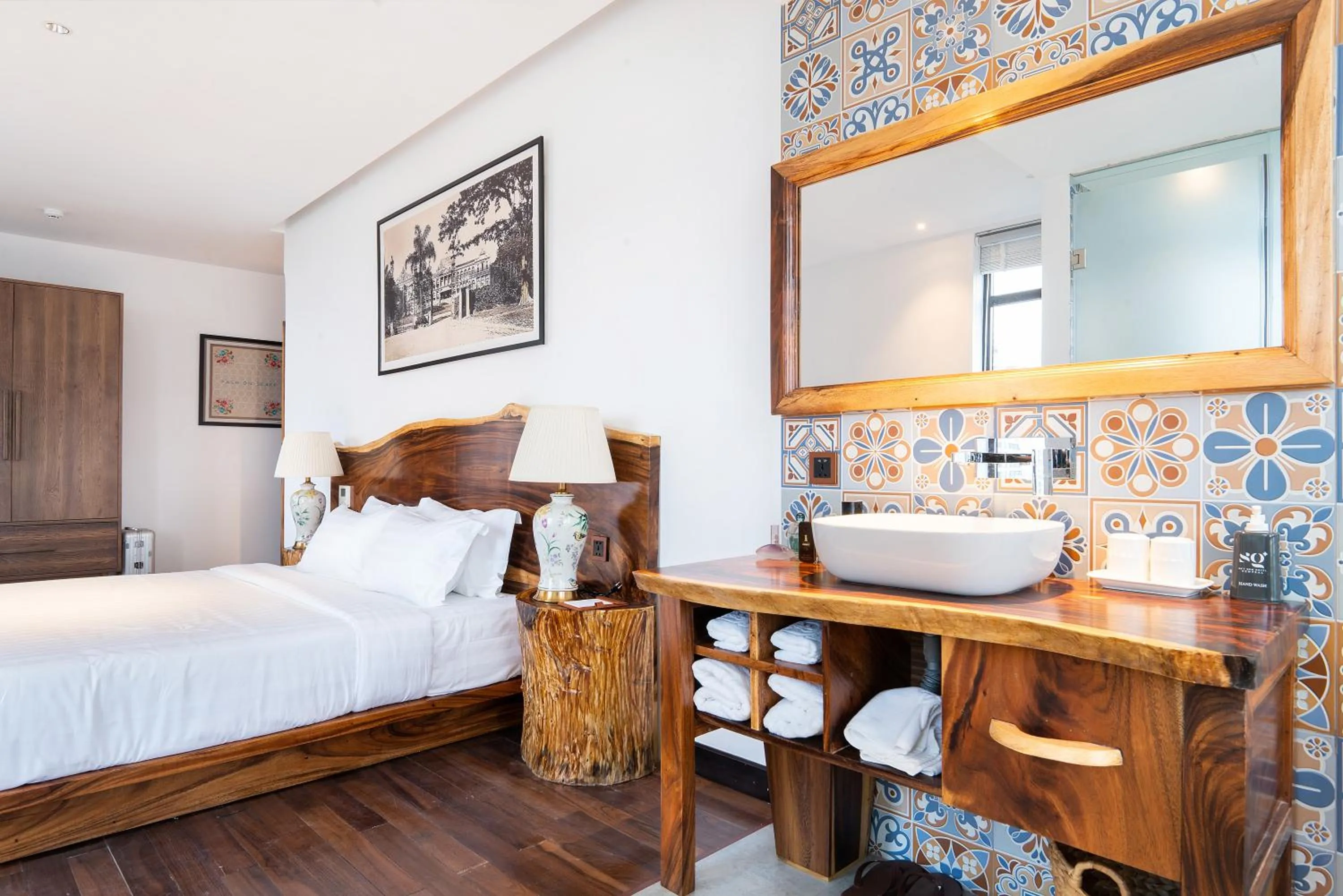 Sky Gem Room in Sky Gem Central Hotel