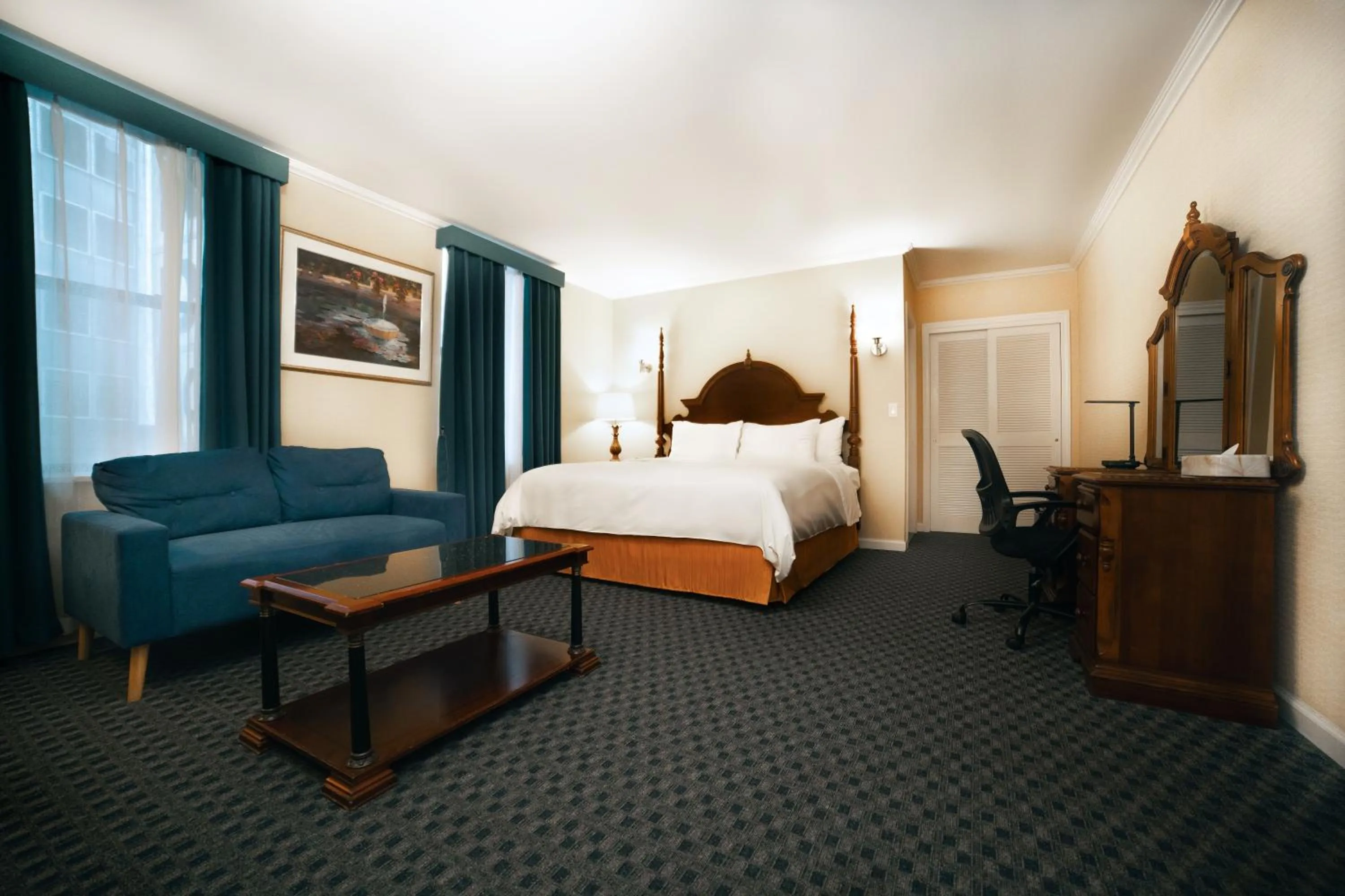 King Room in Hotel Stanford