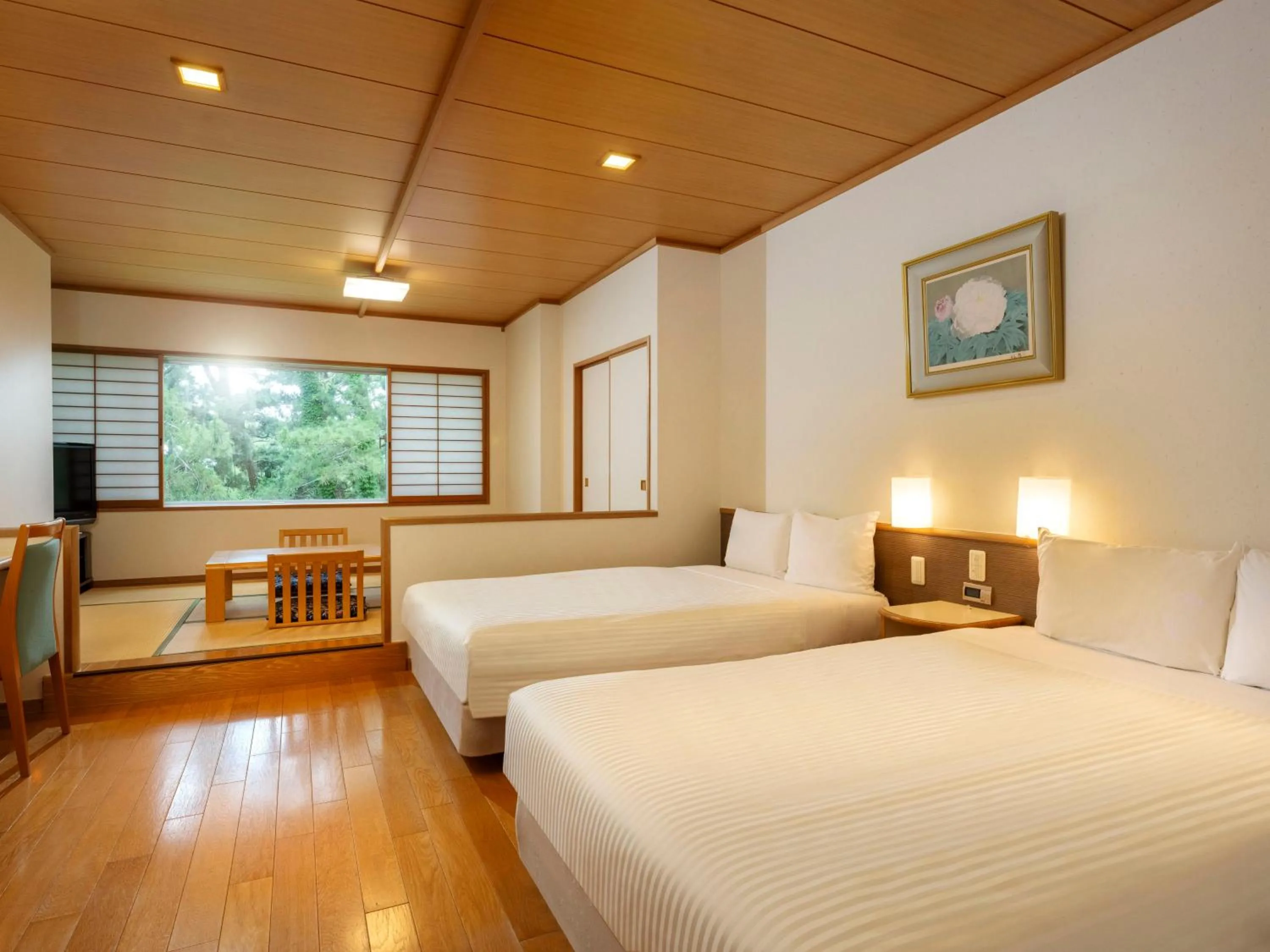 Japanese-Western style Room Standard 2beds - single occupancy in KAMENOI HOTEL Kamogawa