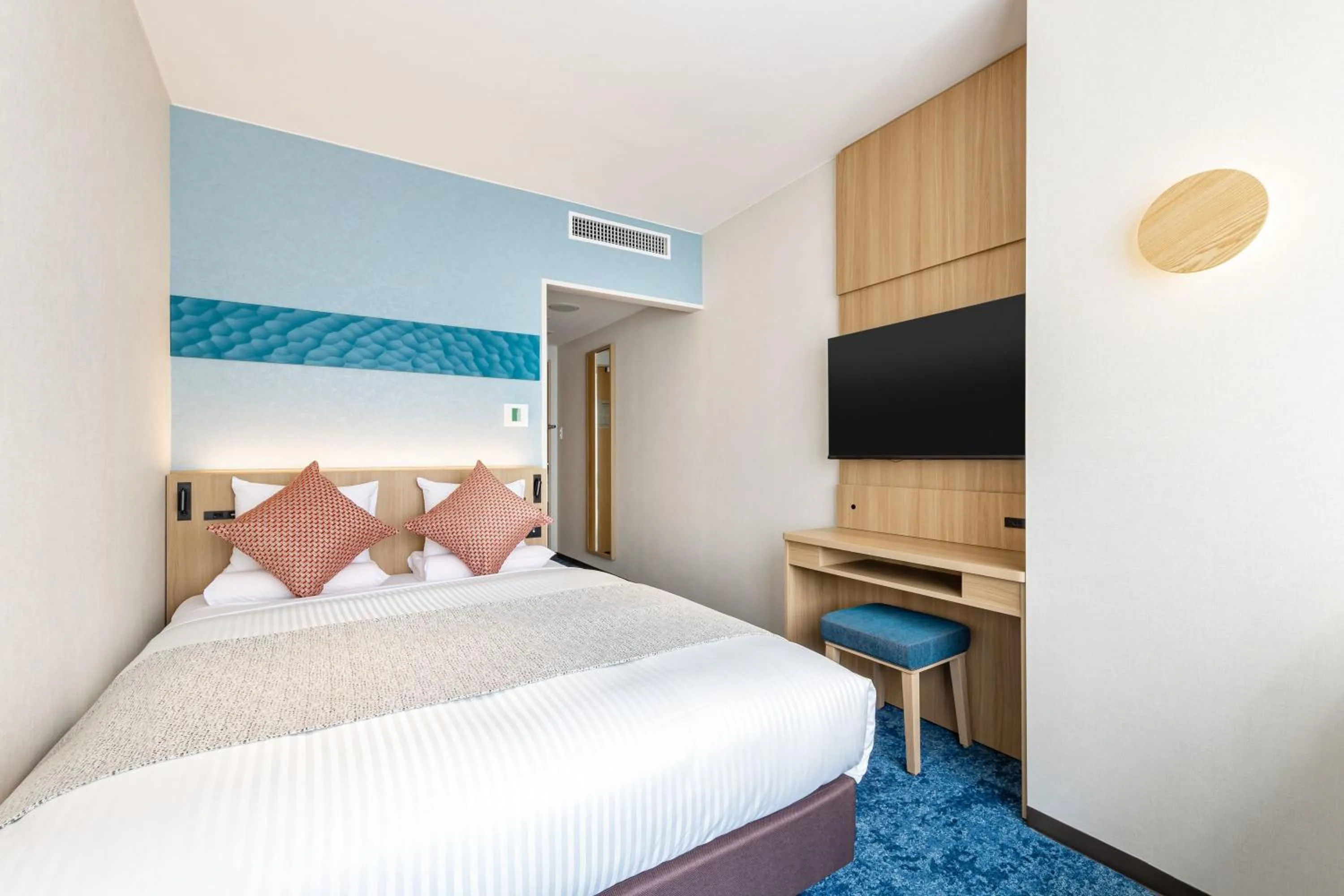 Semi Double Room (With Private Bath) - single occupancy in KAMENOI HOTEL Kamogawa