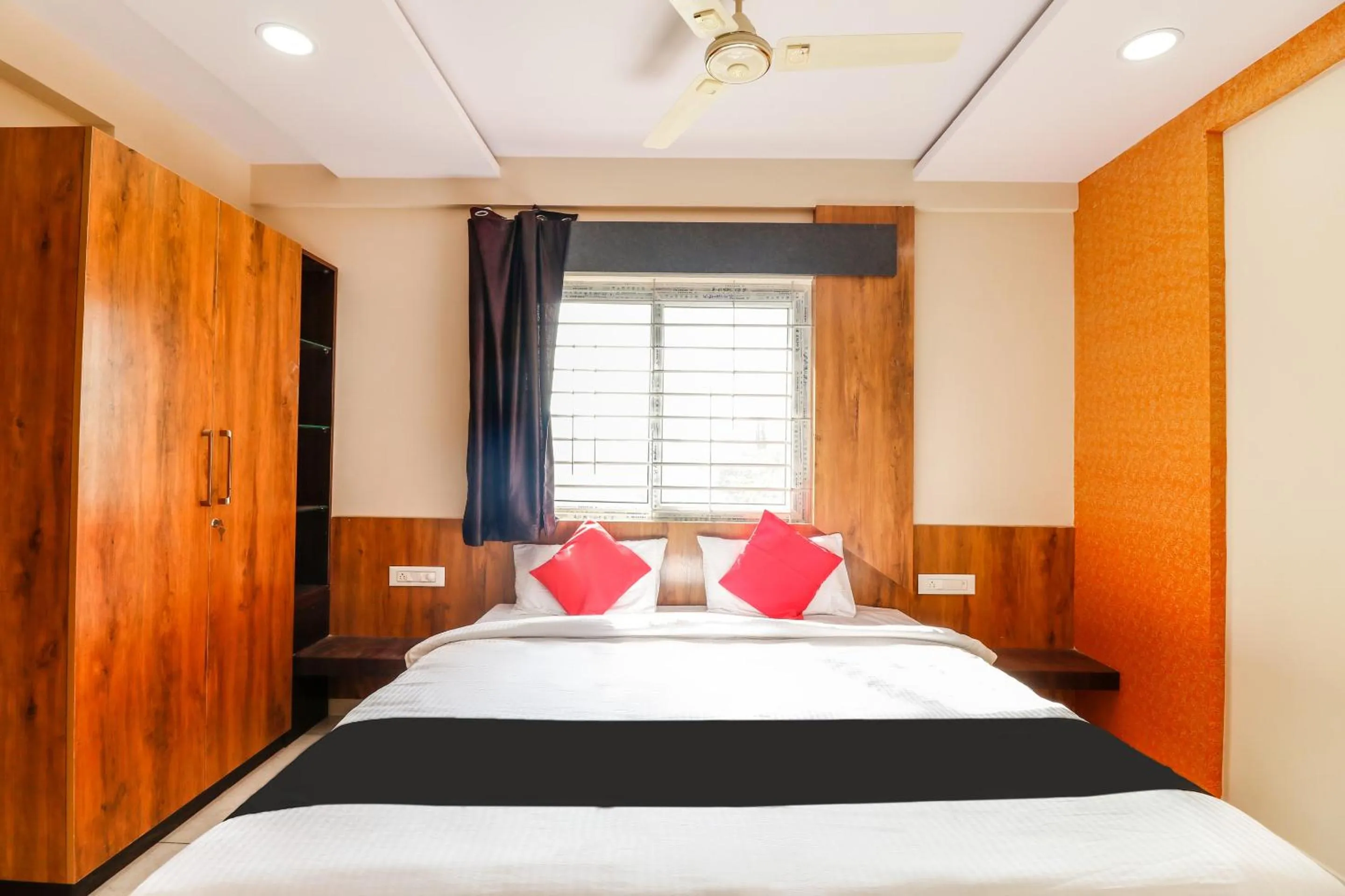 Standard Double Room - single occupancy in Capital O N R Residency