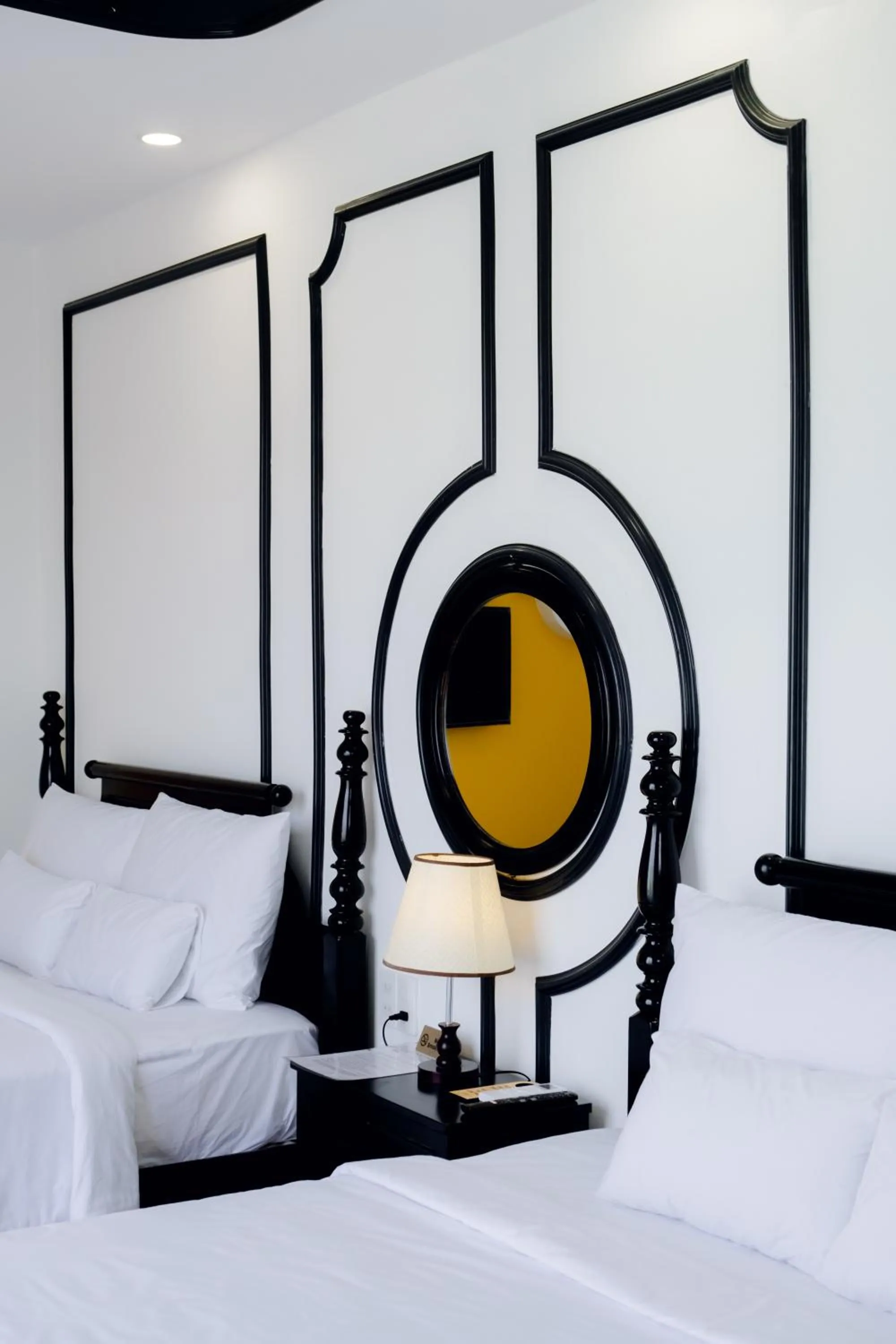 Quadruple Room with Balcony in The Fancy House