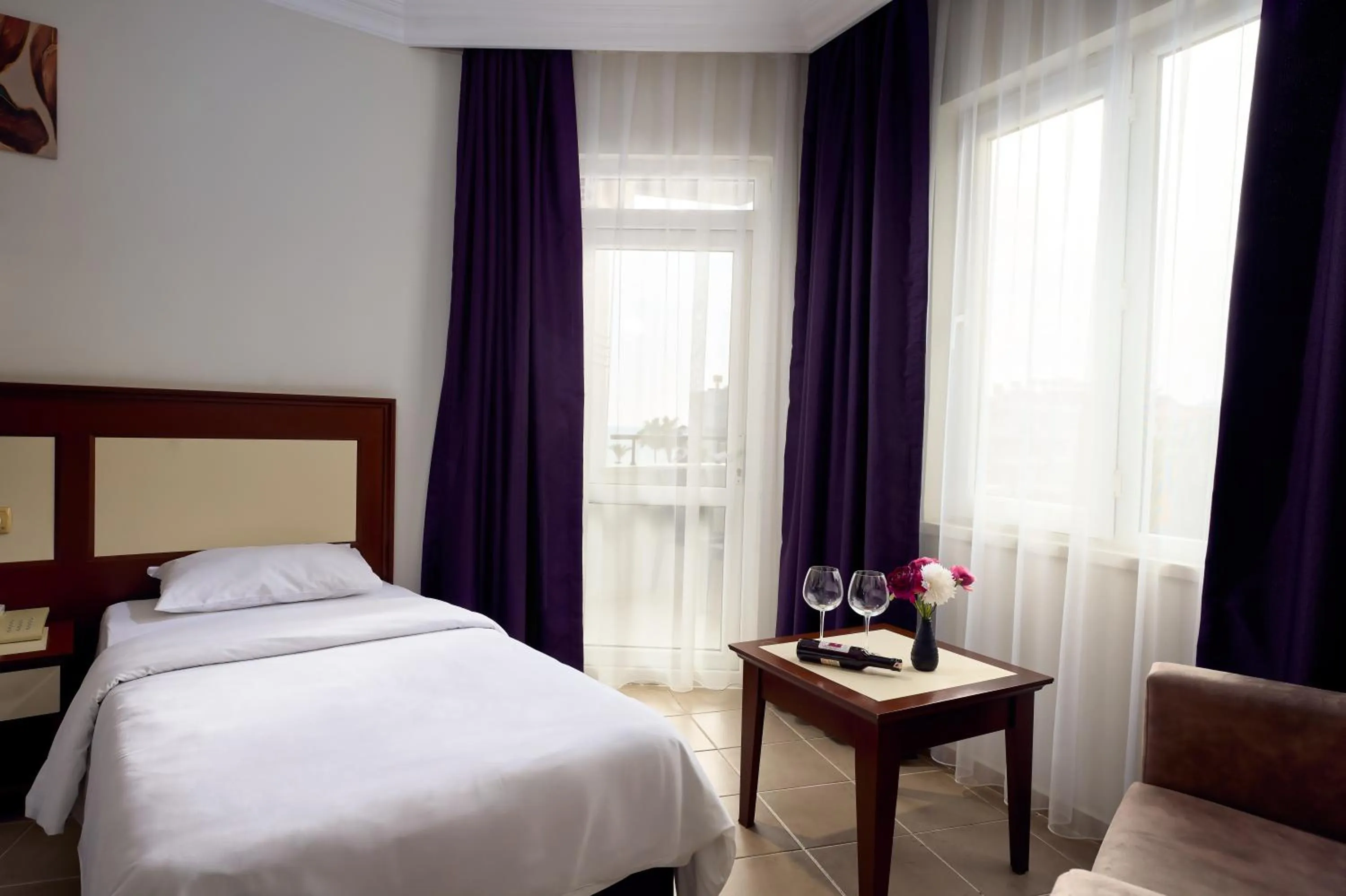 Standard Double Room - single occupancy in Kaila City Hotel