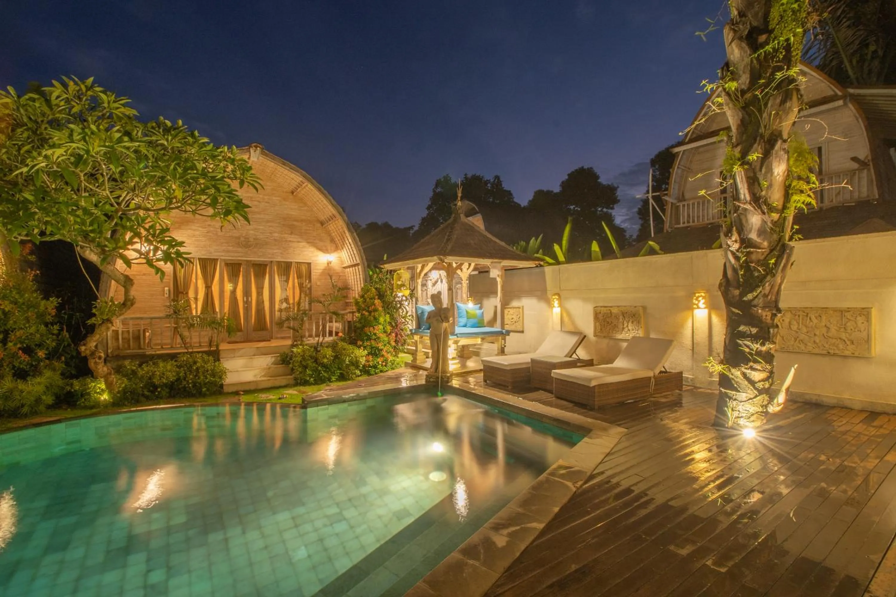 One-Bedroom Deluxe Villa Pool View in Wana Shanti Villa