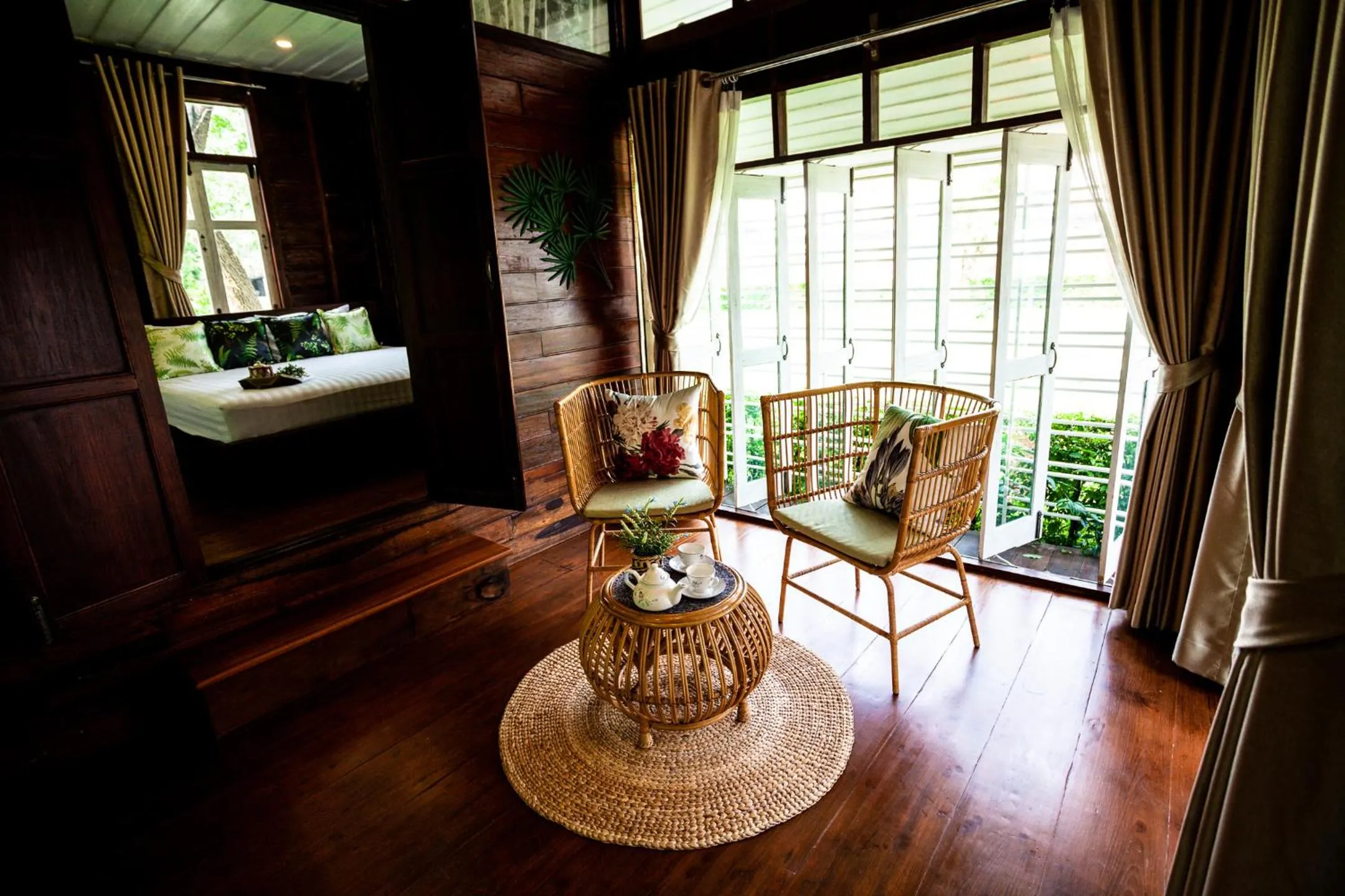 Deluxe King Suite in Baan Suan Krung Kao