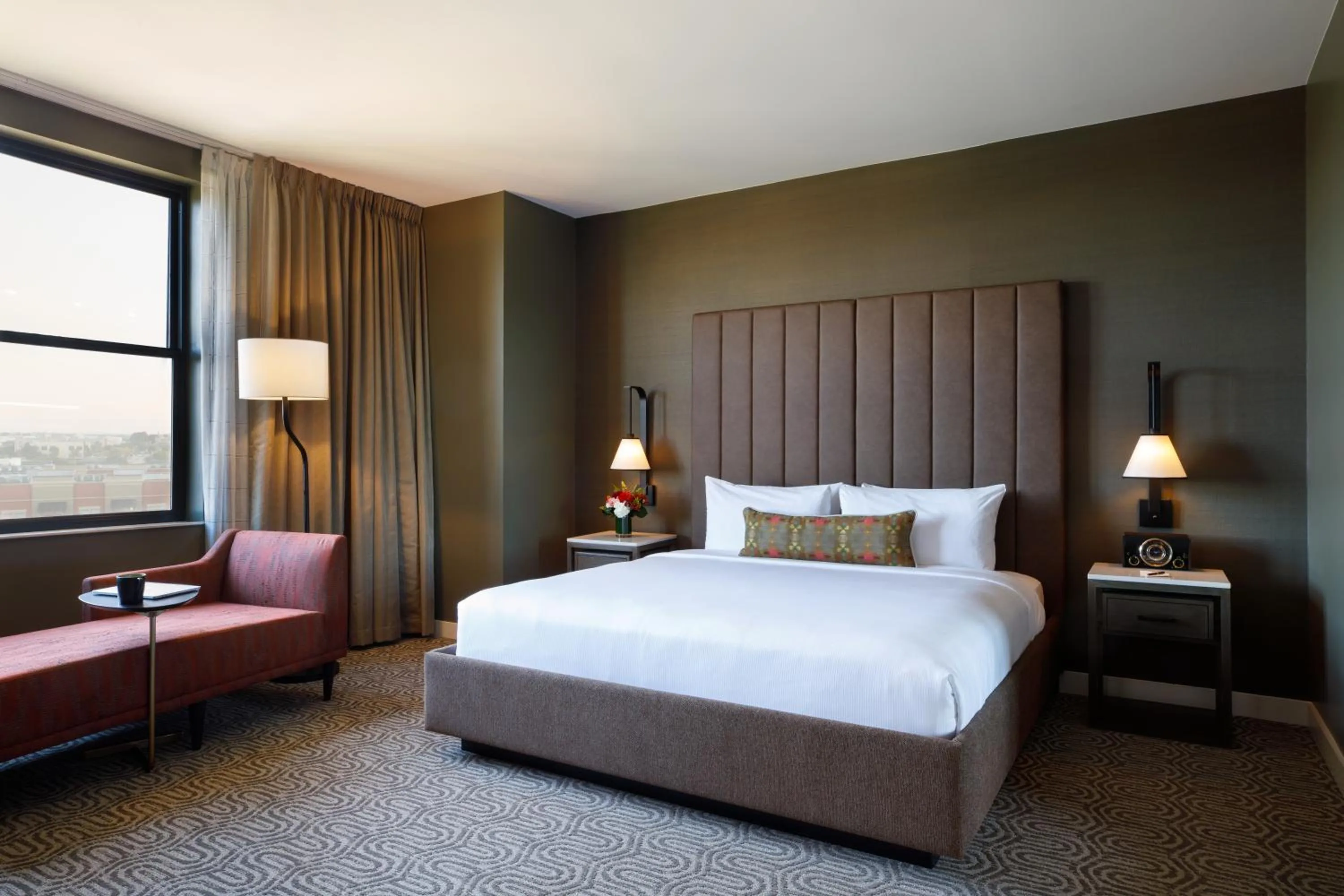 Executive King Room in Hotel Vin, Grapevine, Autograph Collection