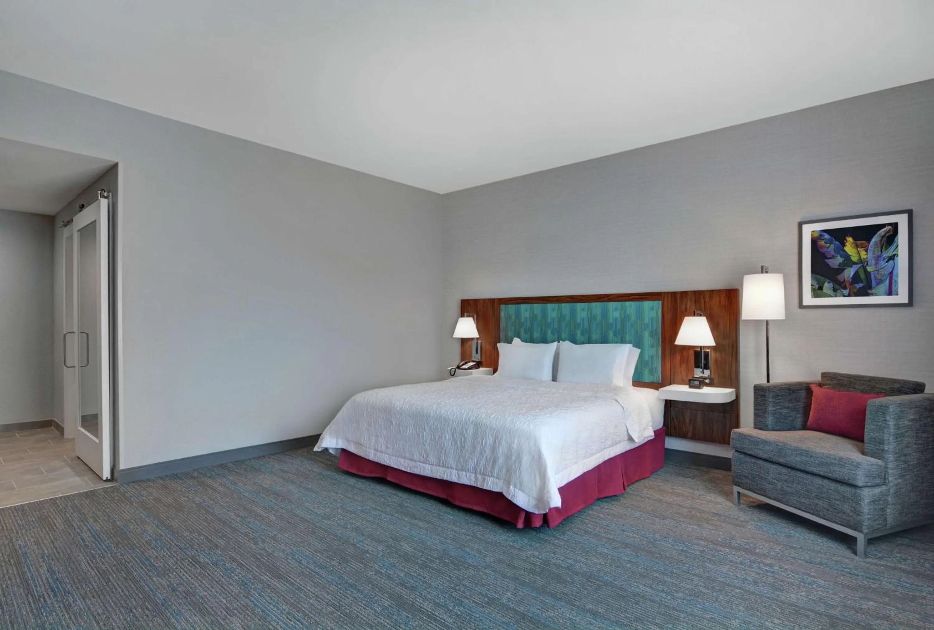 King Room - Mobility Access/Non-Smoking in Hampton Inn & Suites Middleburg, Fl