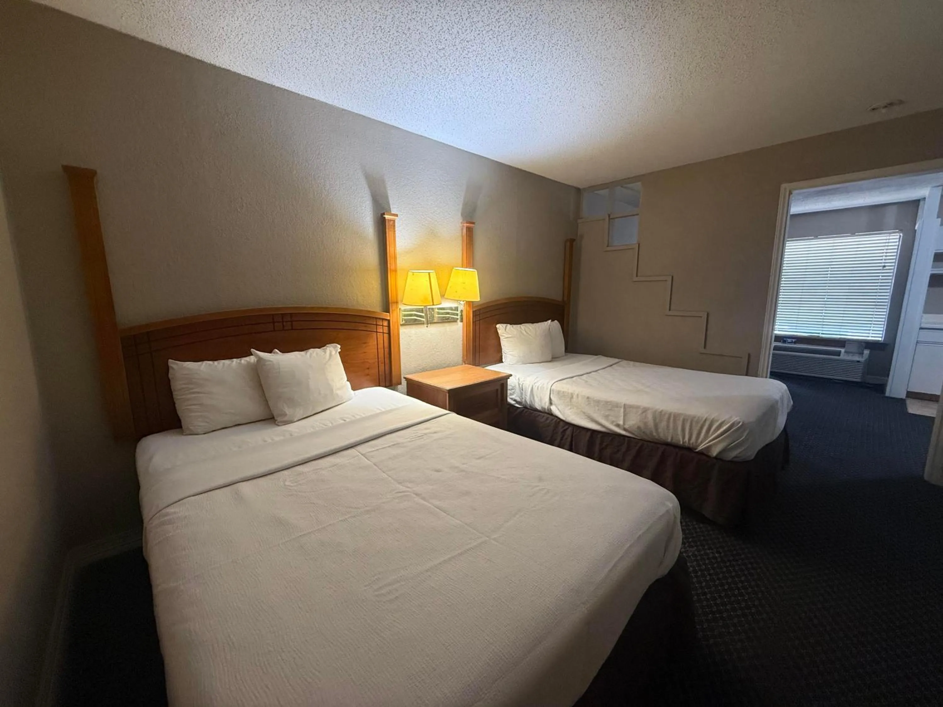 Suite - 2 Full Beds in Homegate Studios & Suites San Antonio Medical Center