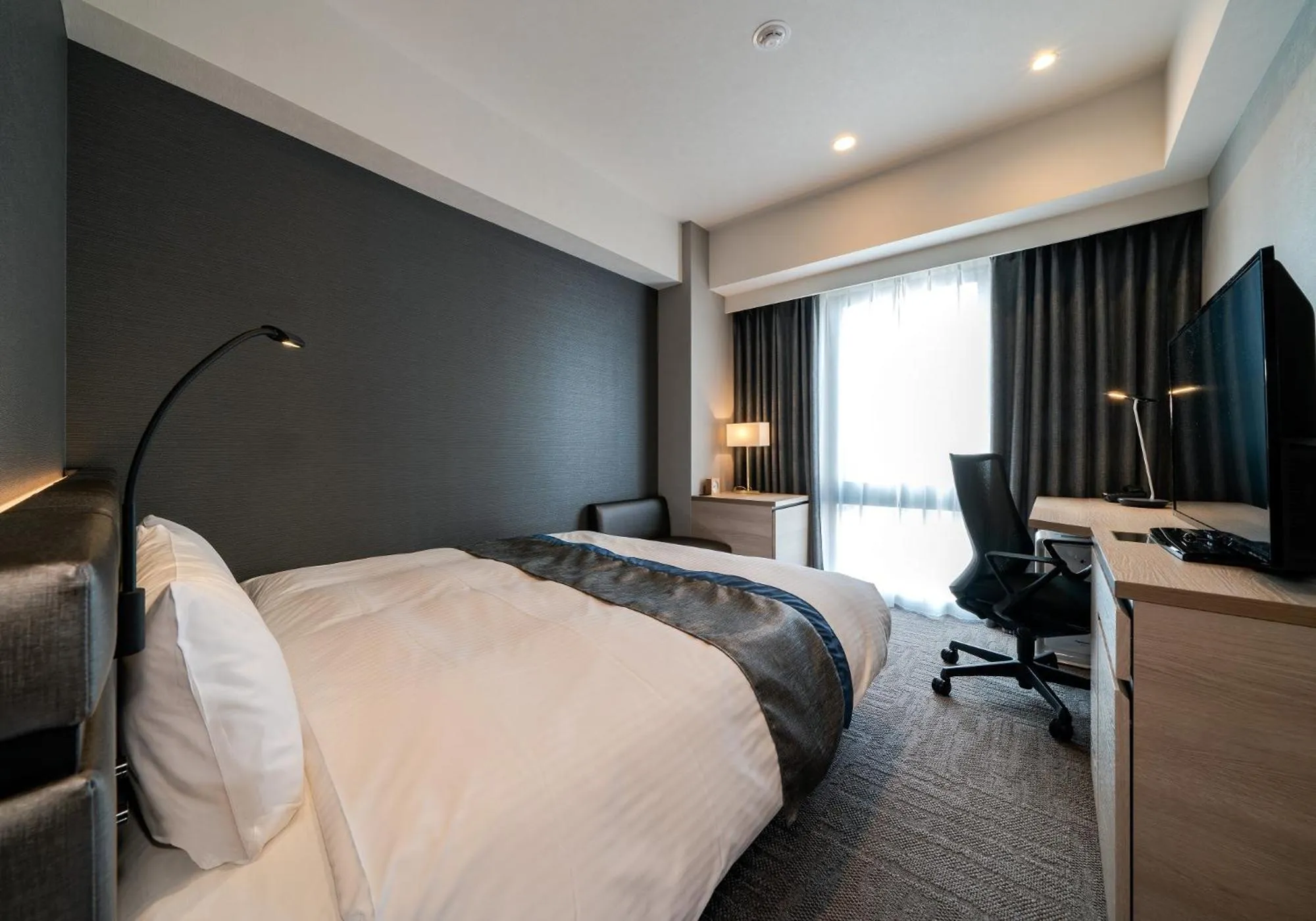 Double Room - Single Use - Smoking in Daiwa Roynet Hotel Sendai Ichibancho PREMIER