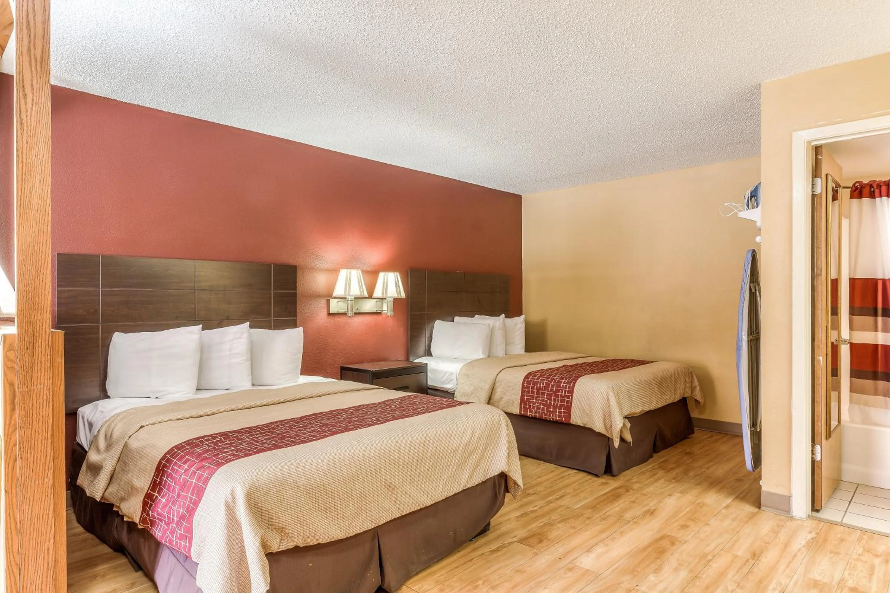 Deluxe Room with Two Queen Beds Non-Smoking in Red Roof Inn Amarillo West