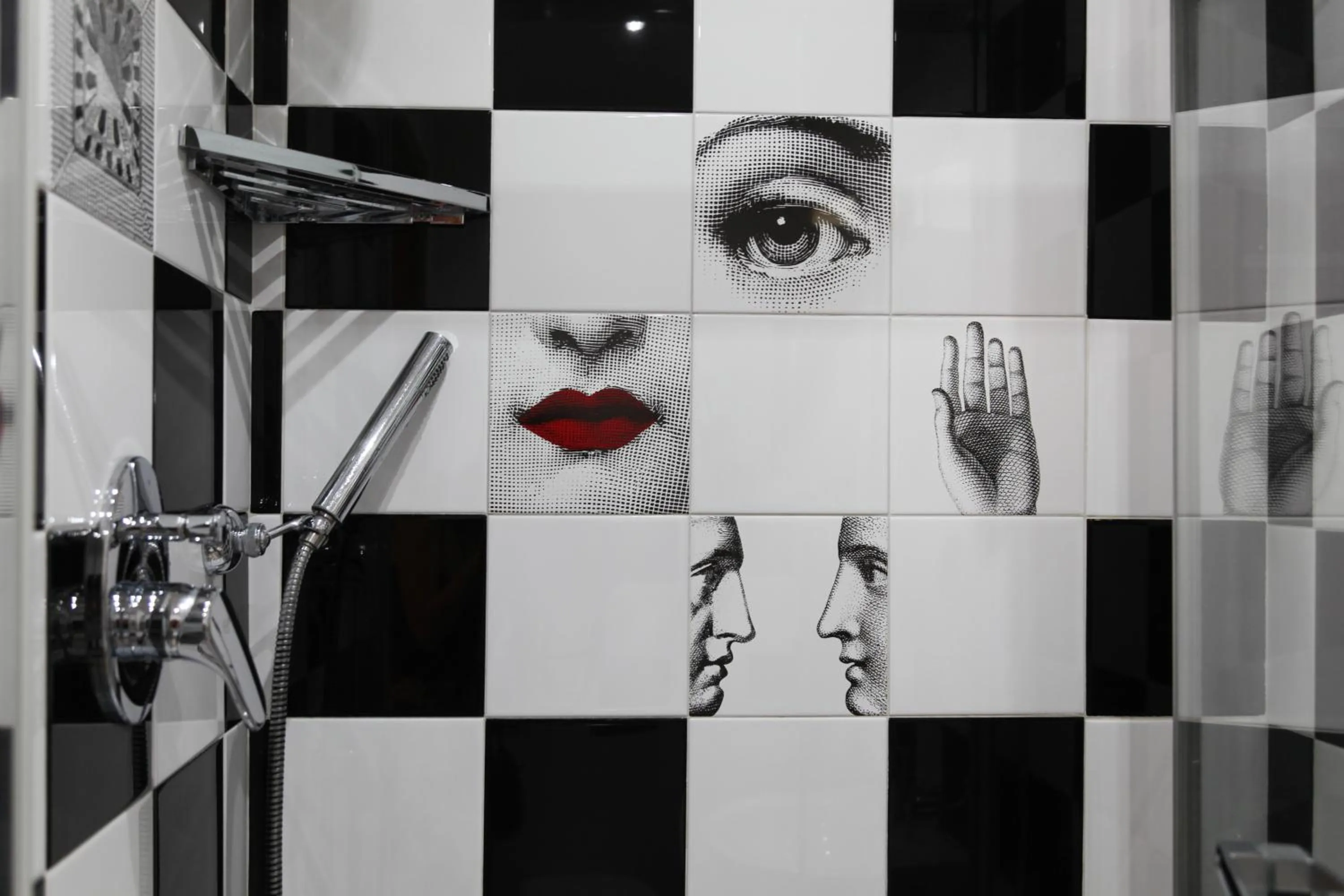 Two-Bedroom Apartment in White Vatican