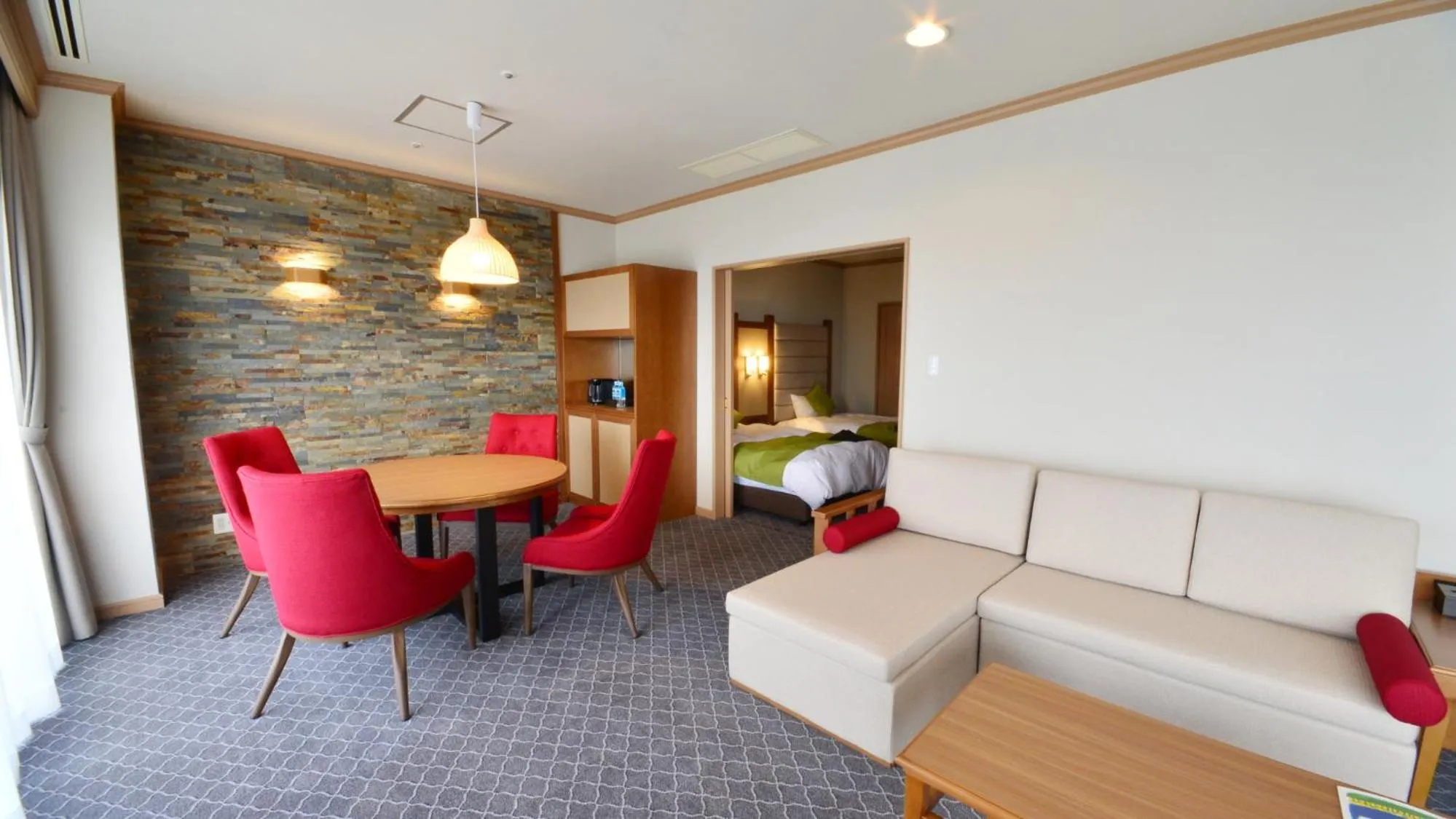 Deluxe Twin Room in Satsuma Resort Hotel