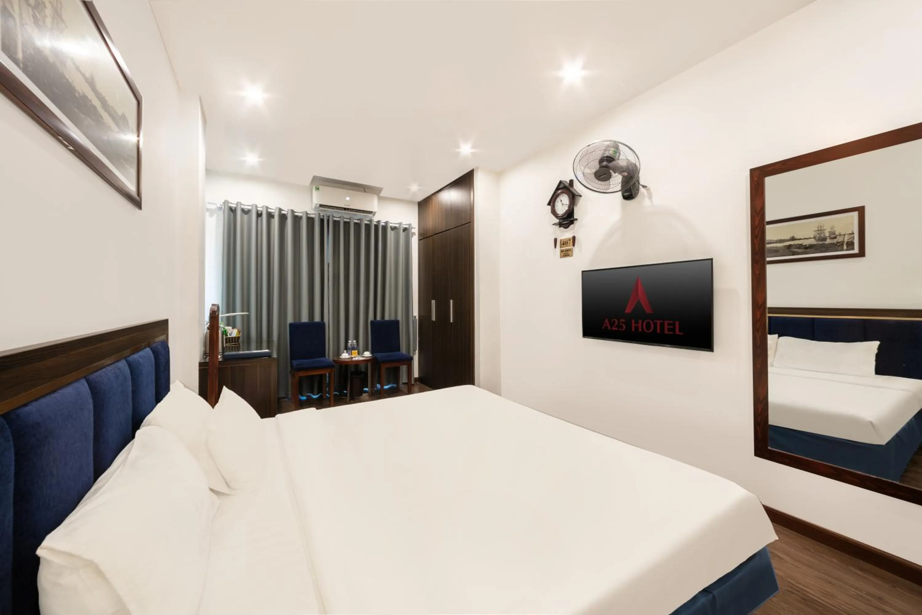 Deluxe Suite in A25 Hotel - 30 An Dương