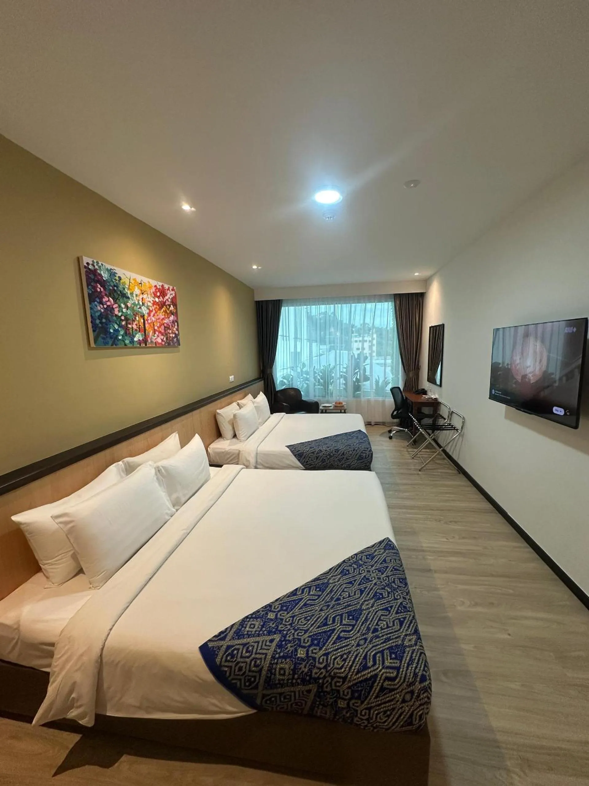 Executive Family Room in Hotel 7 Suria