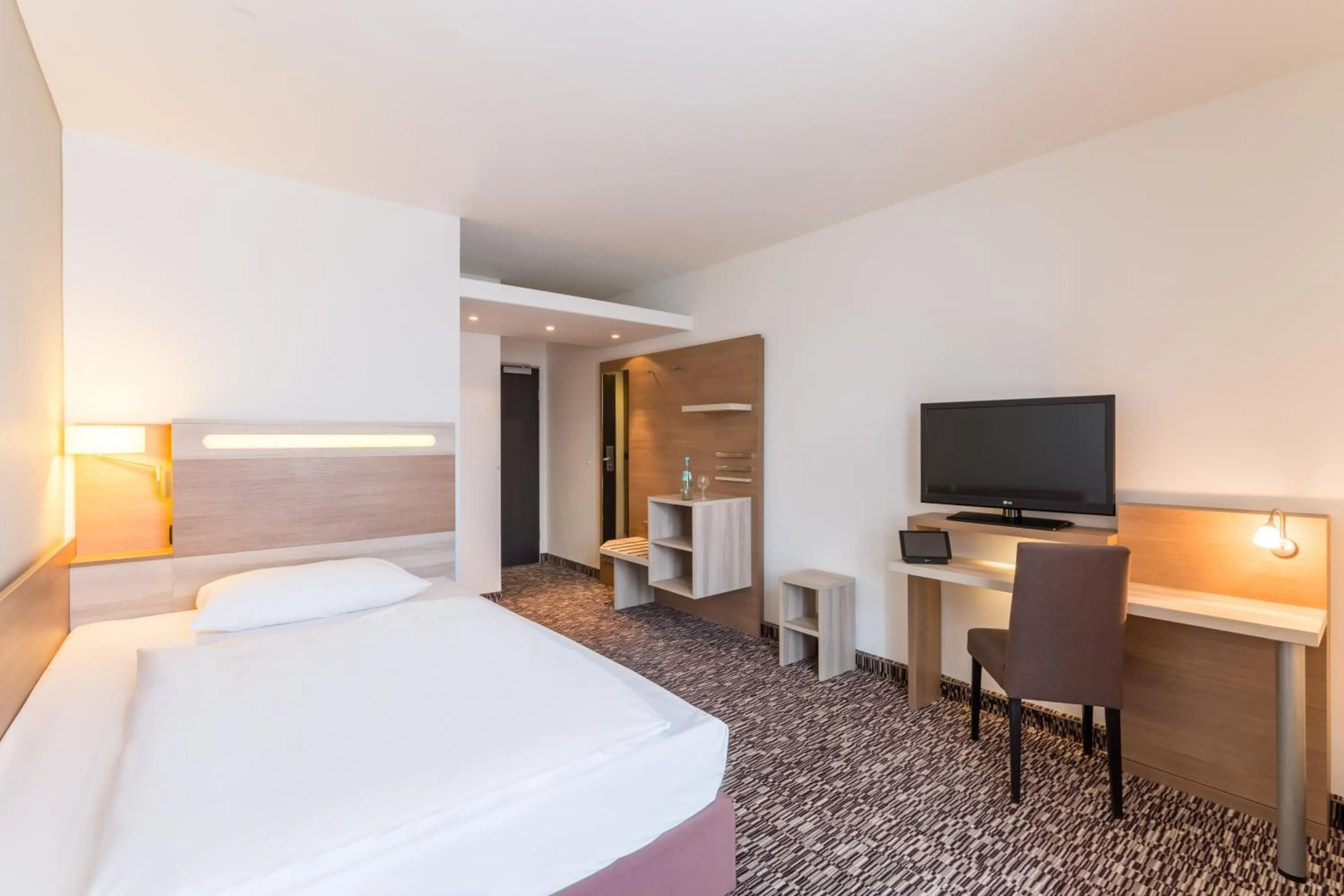 Single Room in Park Inn by Radisson Göttingen