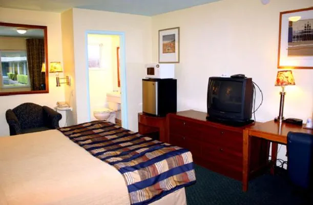 King Room - Non-Smoking in Americas Best Value Inn - Livermore