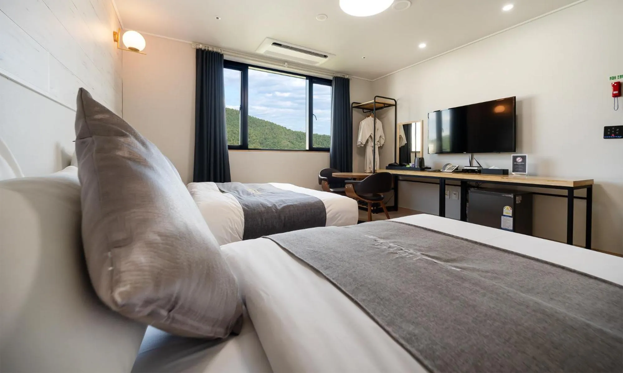 Superior Family Room in CM Park Hotel