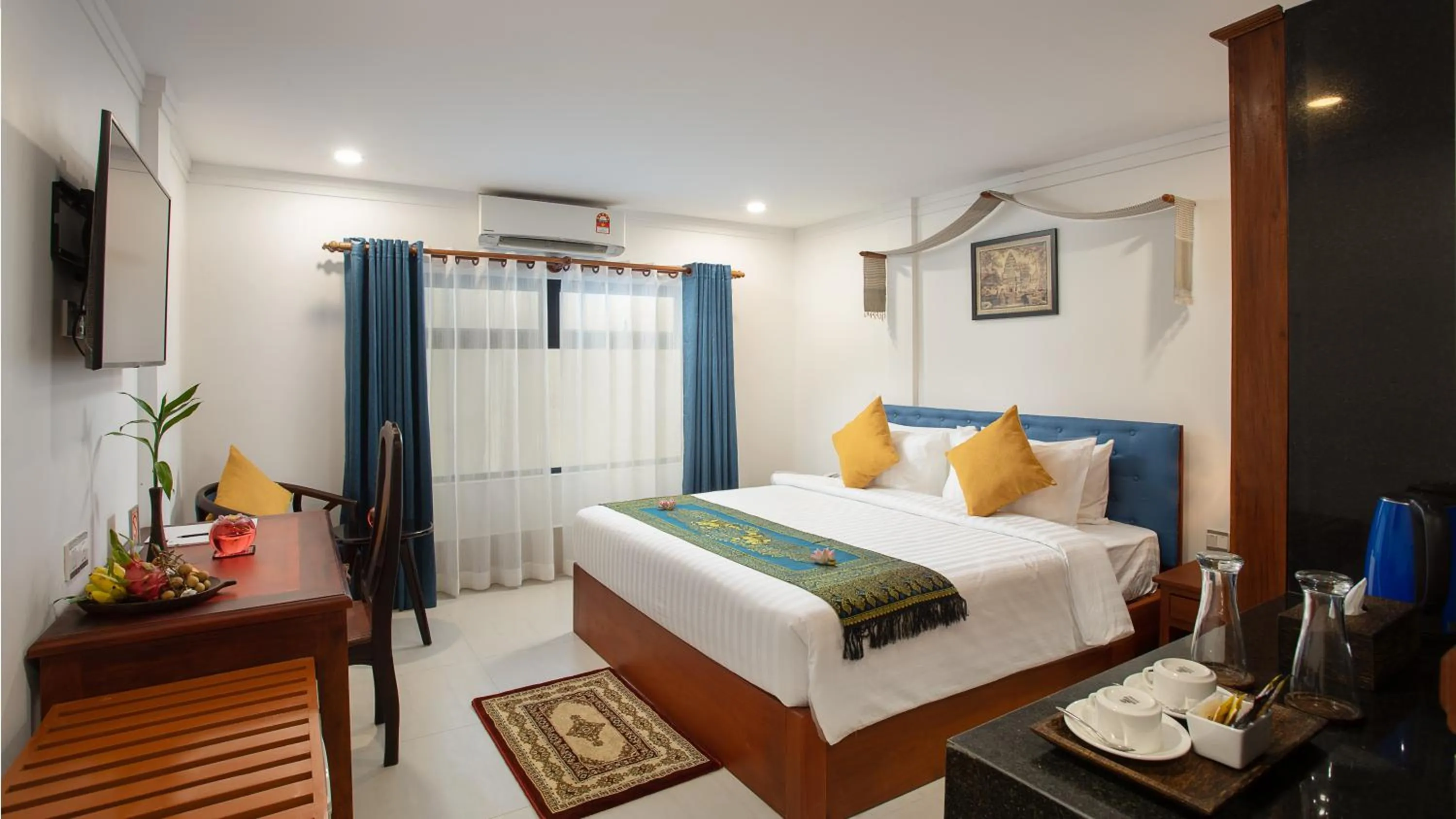 Superior Double Room in Siem Reap City Angkor Boutique