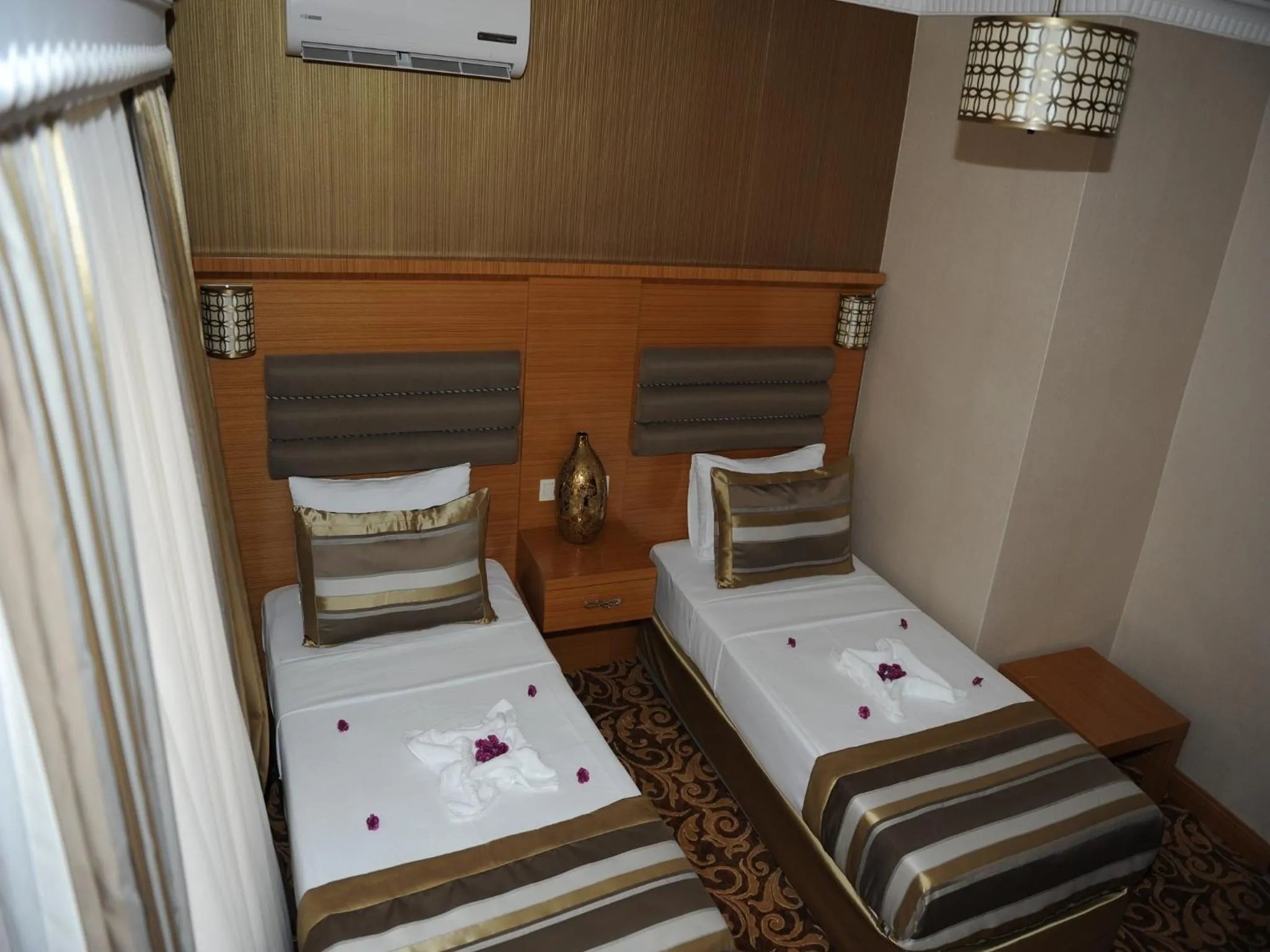 Standard Double or Twin Room in Alfa Hotel