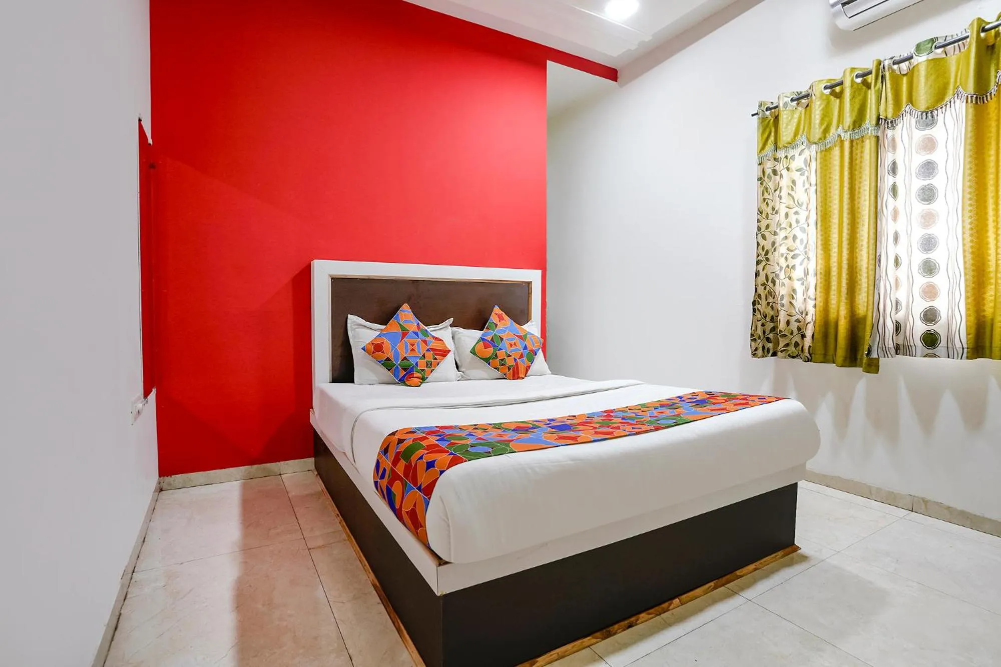 Deluxe Room - single occupancy in Via Sai Lodging - Nashik Railway Station