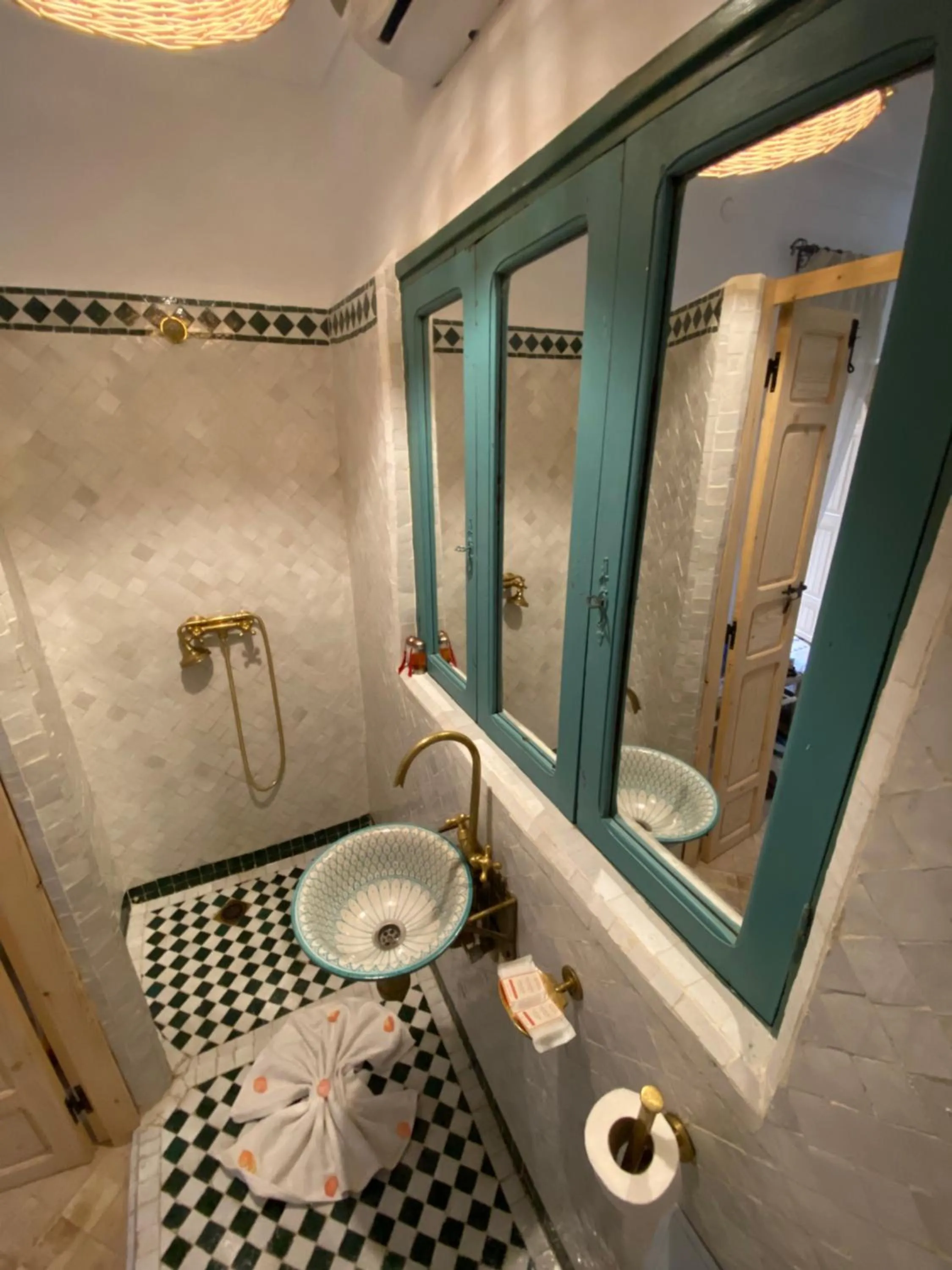 Five-Bedroom House in Riad 7 Saints