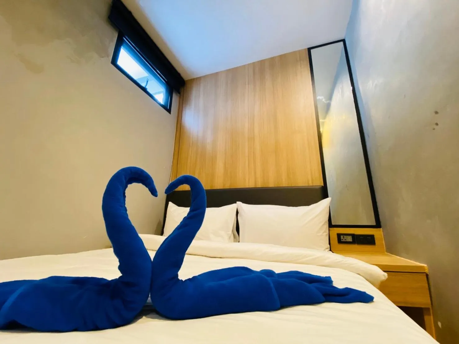 Double Room with Shared Bathroom in Patong Poshtel