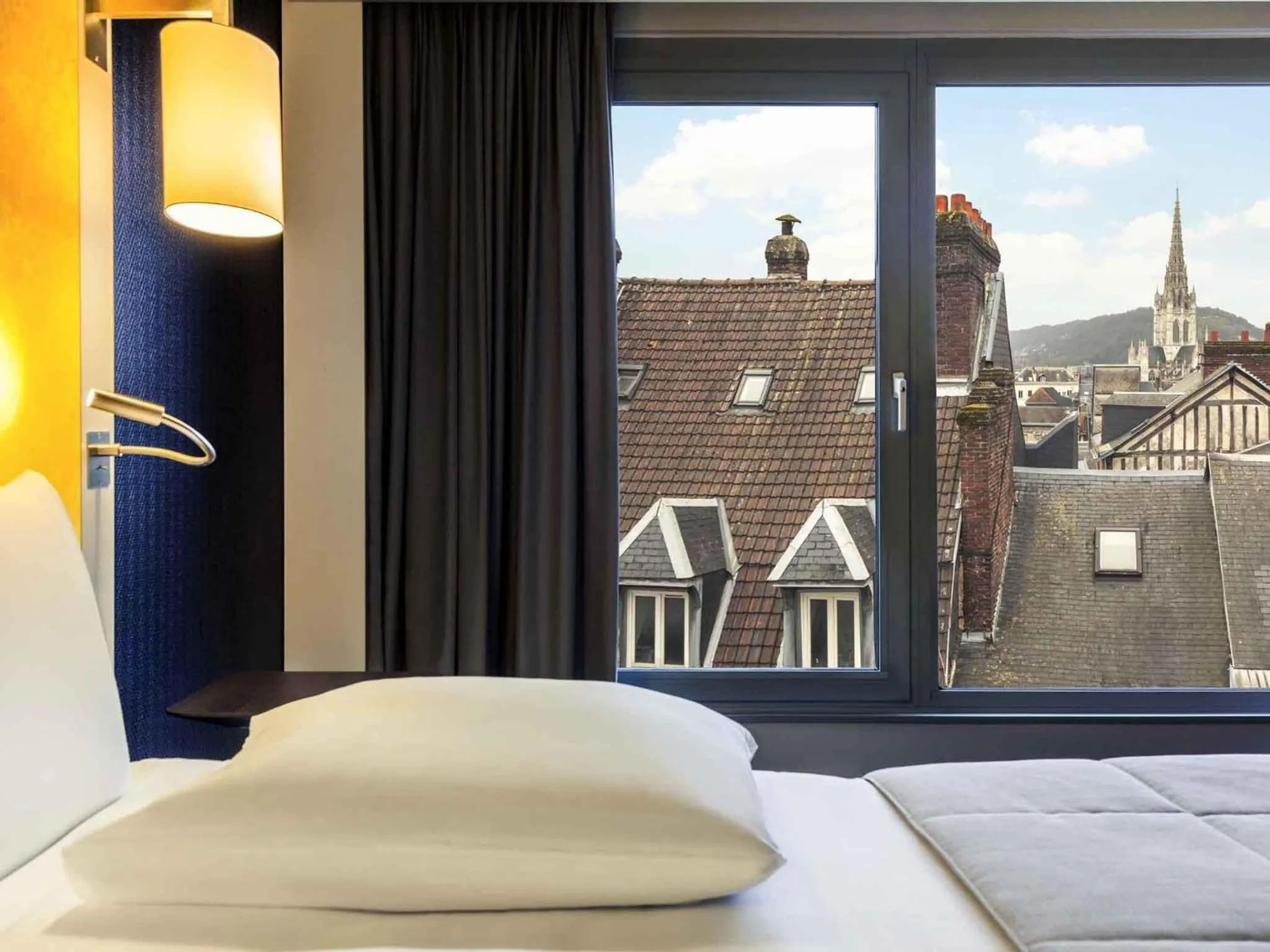 Privilege Room with 1 Double Bed, Balcony/shared terrace in Mercure Rouen Centre Cathédrale