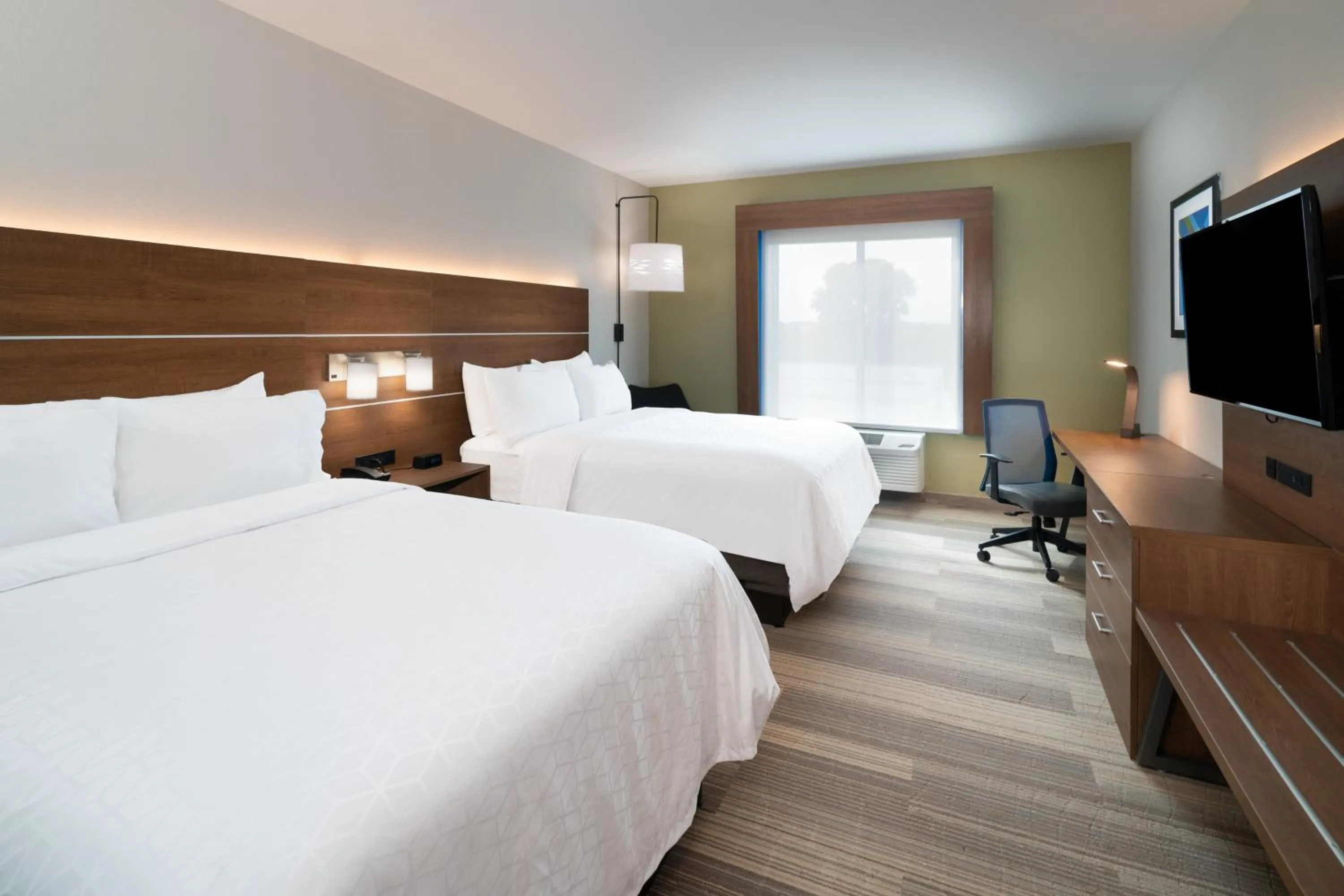 Standard Room with Two Queen Beds in Holiday Inn Express & Suites - St Peters by IHG