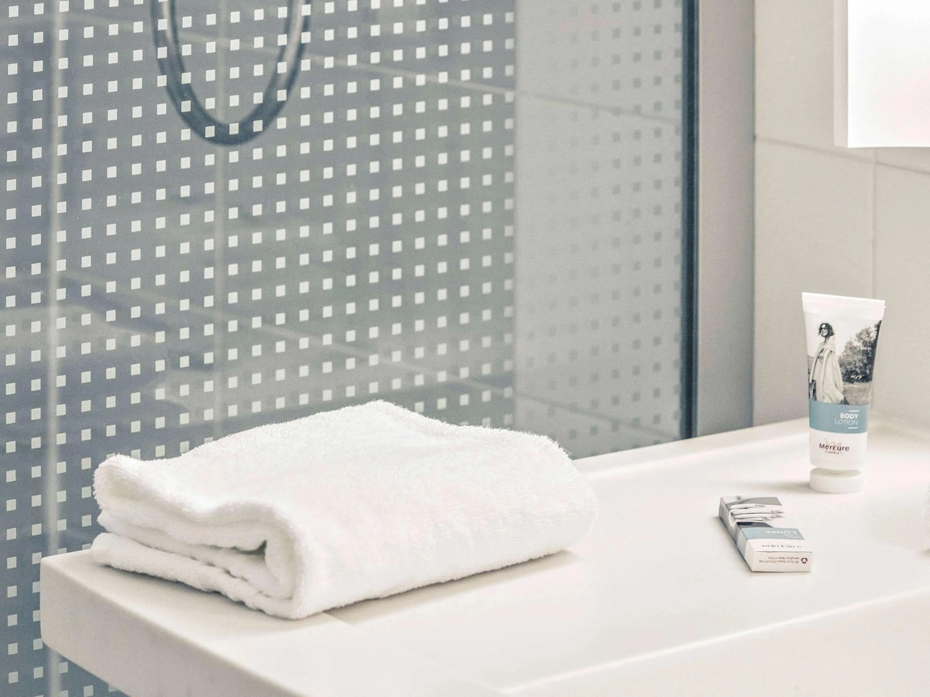 Family Room in Hotel Mercure Toulouse Centre Compans