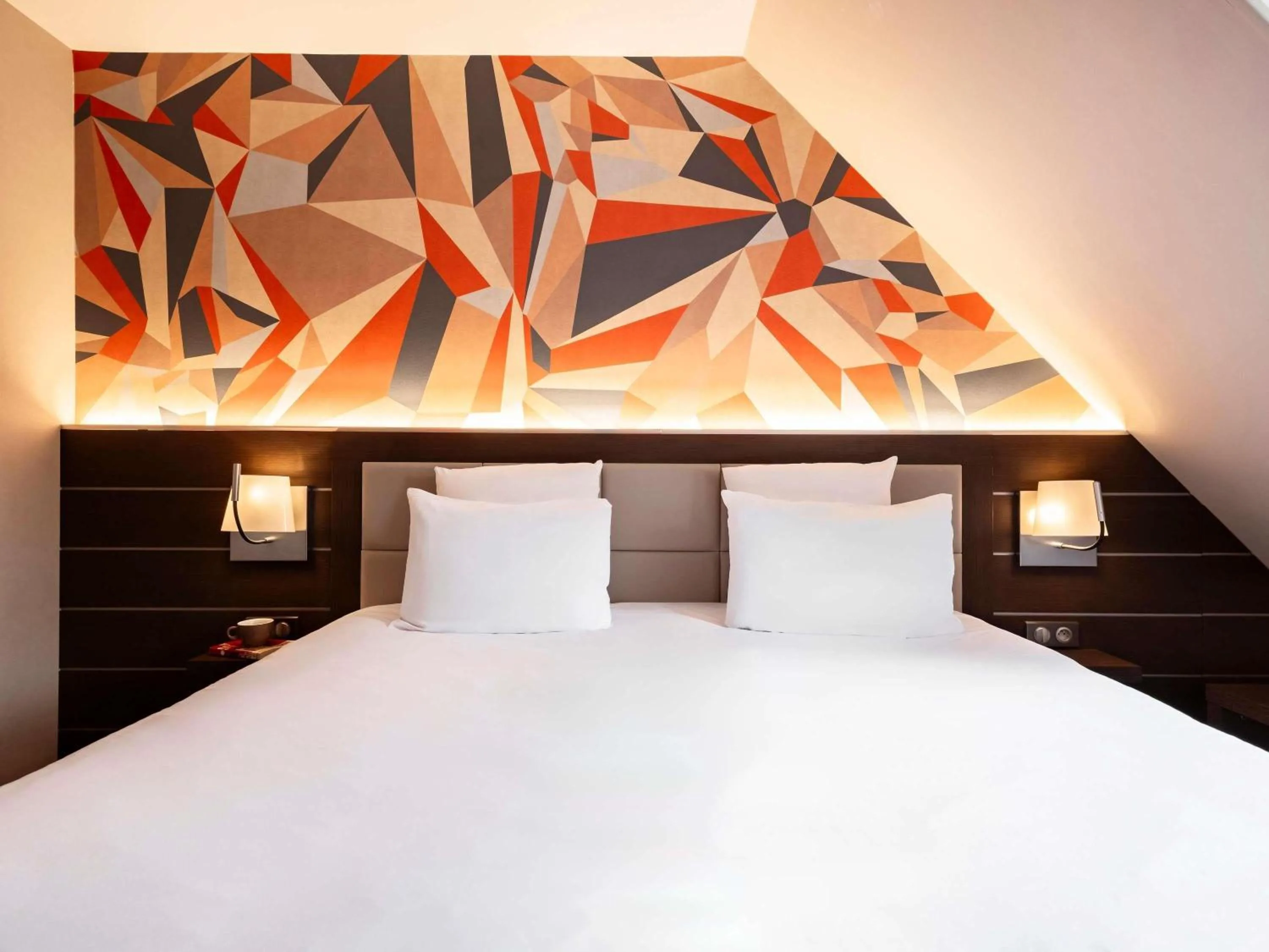 Classic Double Room in Mercure Bayeux Omaha Beach