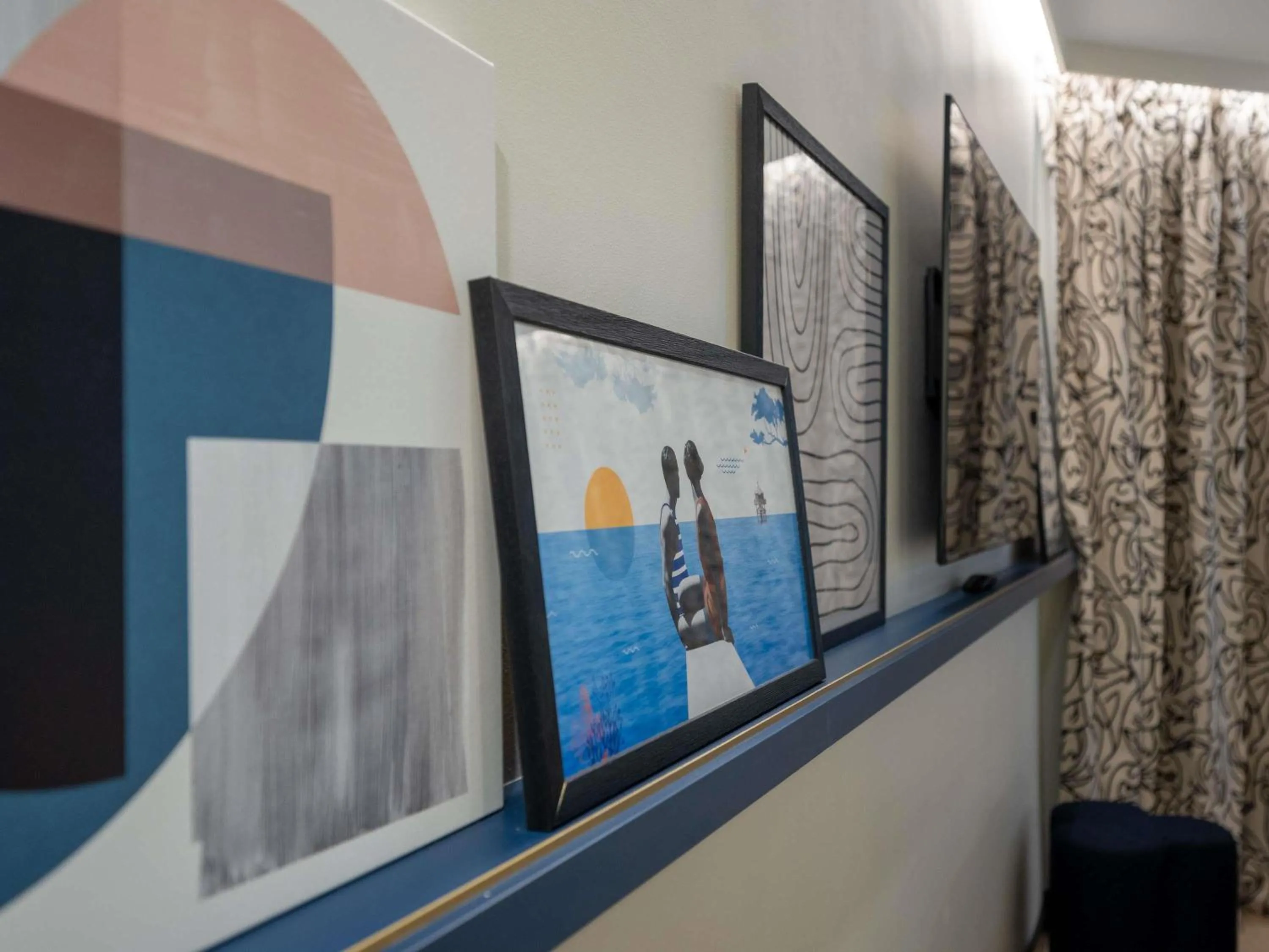 Standard King Room in Mercure La Rochelle Vieux Port