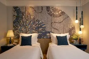 Deluxe Twin Room in Sofiana My Khe Hotel & Spa - Rooftop Pool Bar - Free Craft Beer and 20 minute Spa per Room