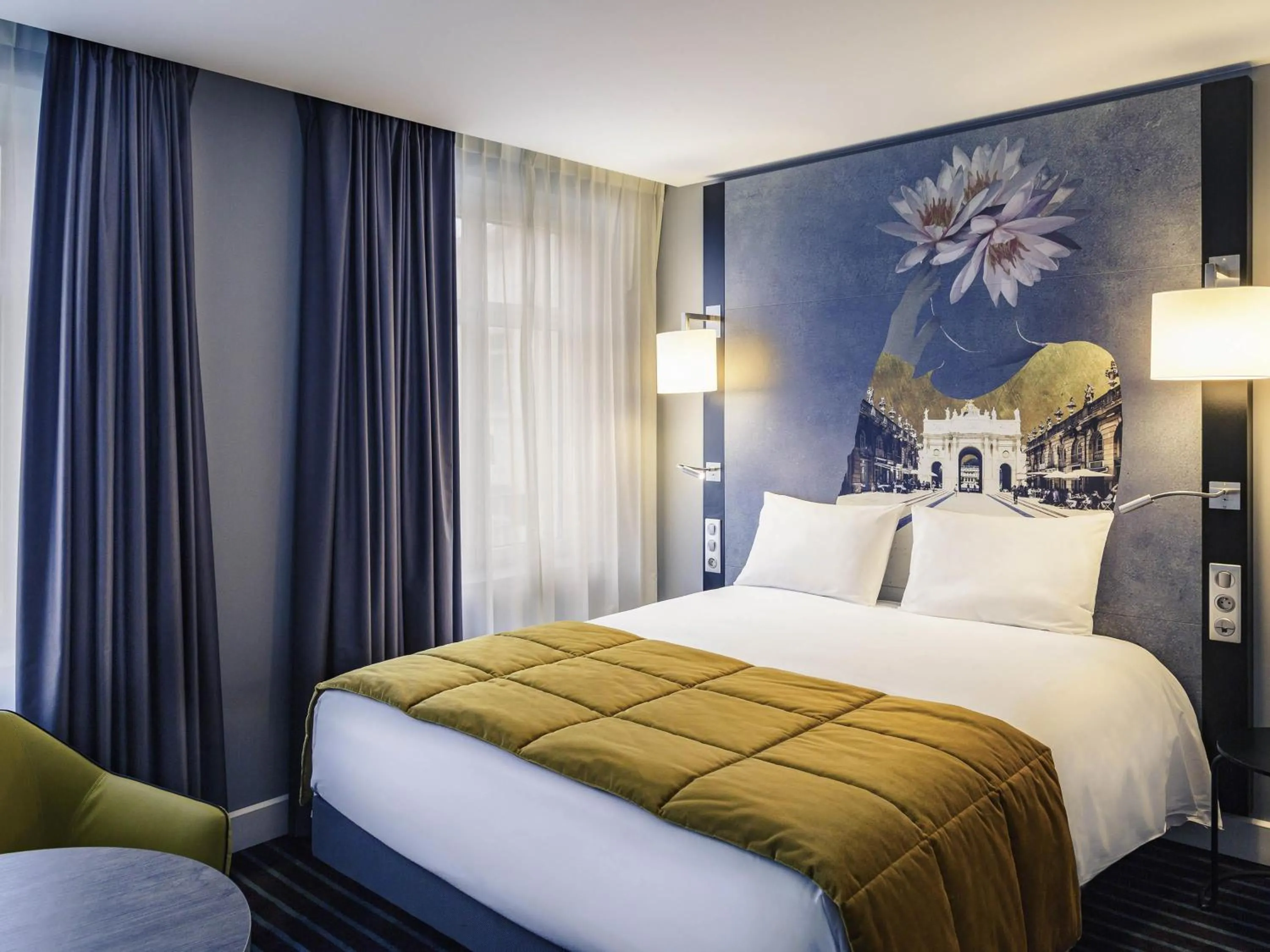 Superior Double Room in Mercure Nancy Centre Place Stanislas