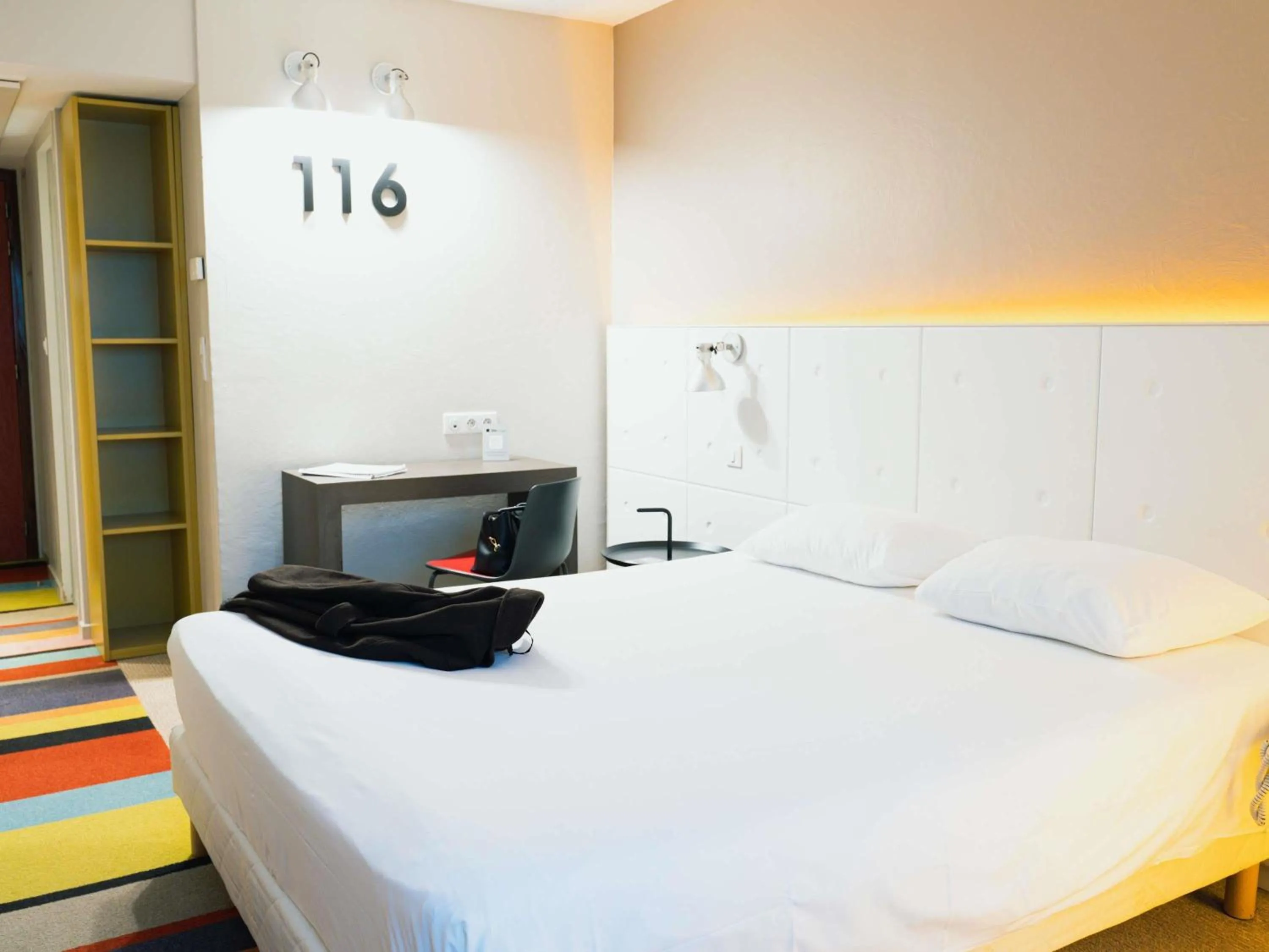 Standard Double Room - single occupancy in ibis Styles Lyon Sud Vienne