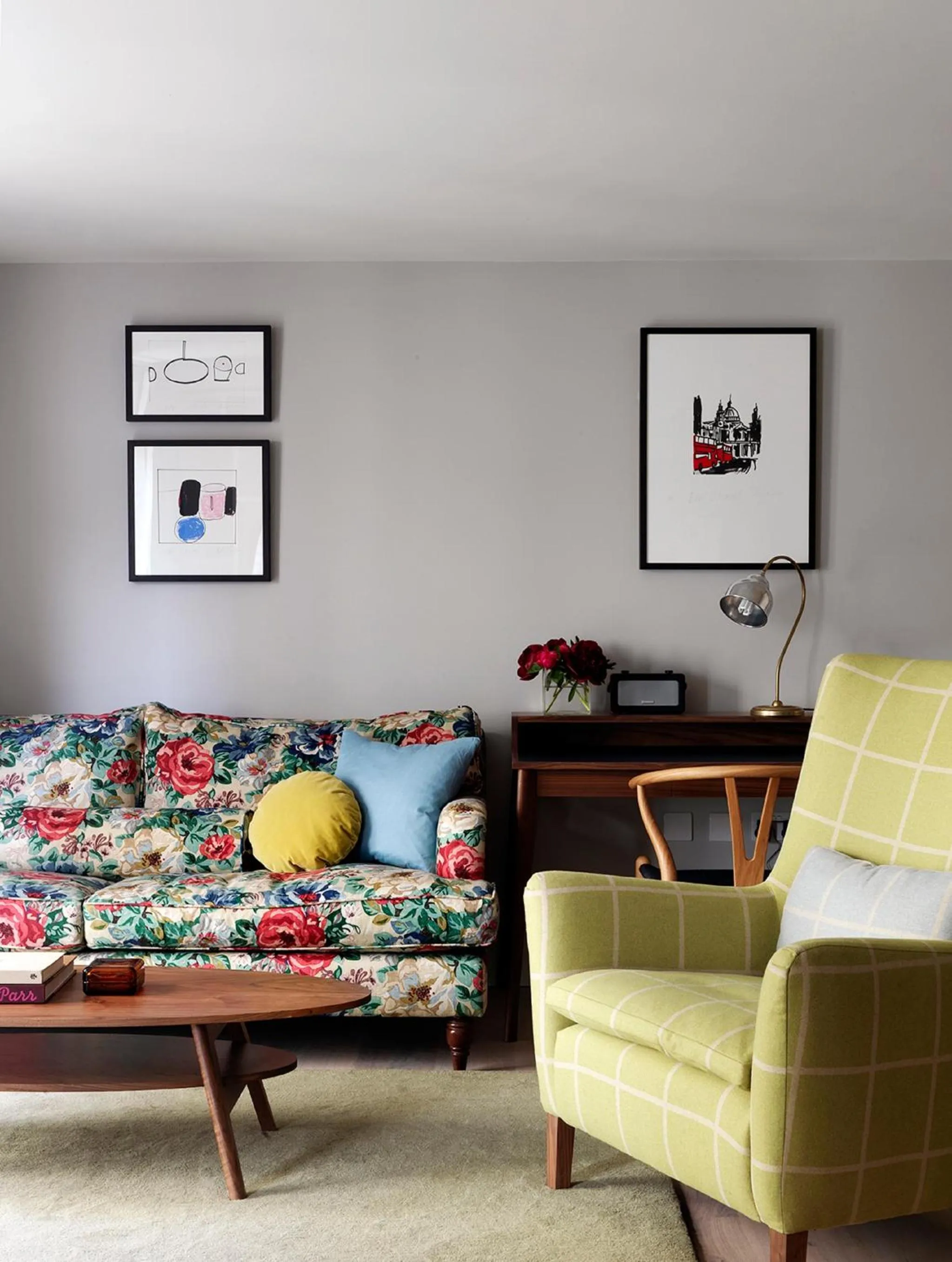 Deluxe Two-Bedroom Apartment in Cheval Knightsbridge