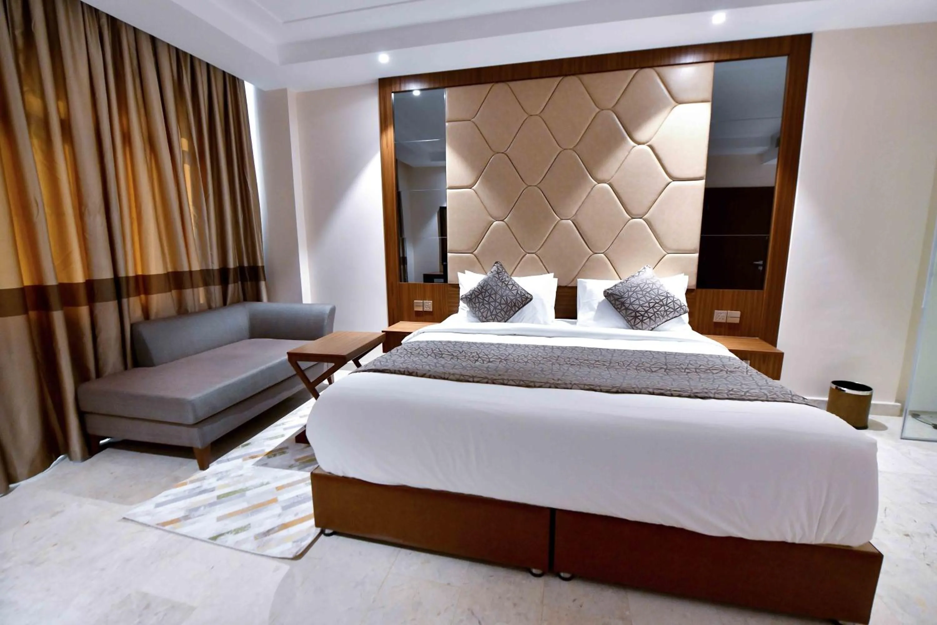 Standard King Room in Be Inn Hotel