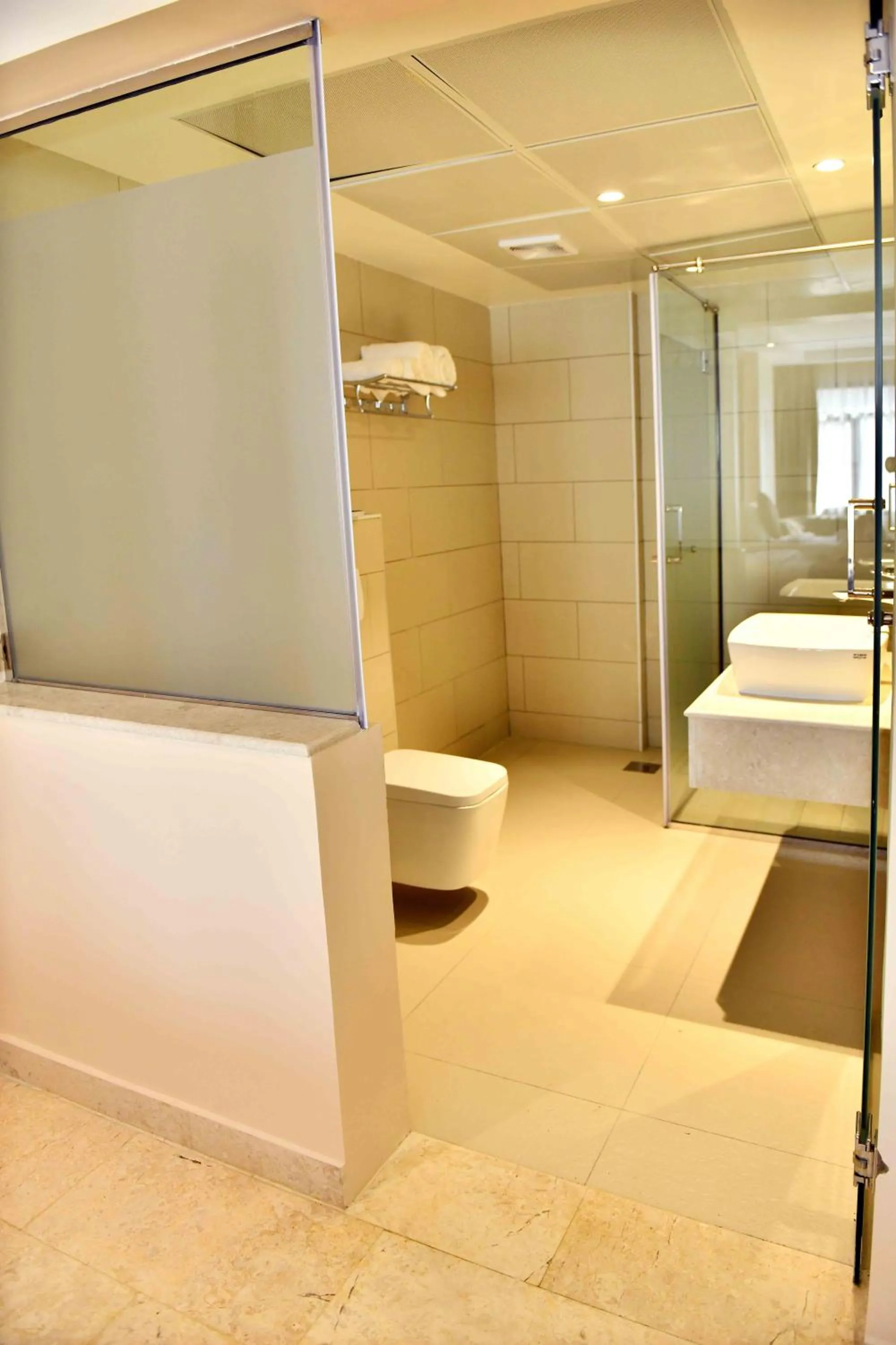 Standard Twin Room in Be Inn Hotel