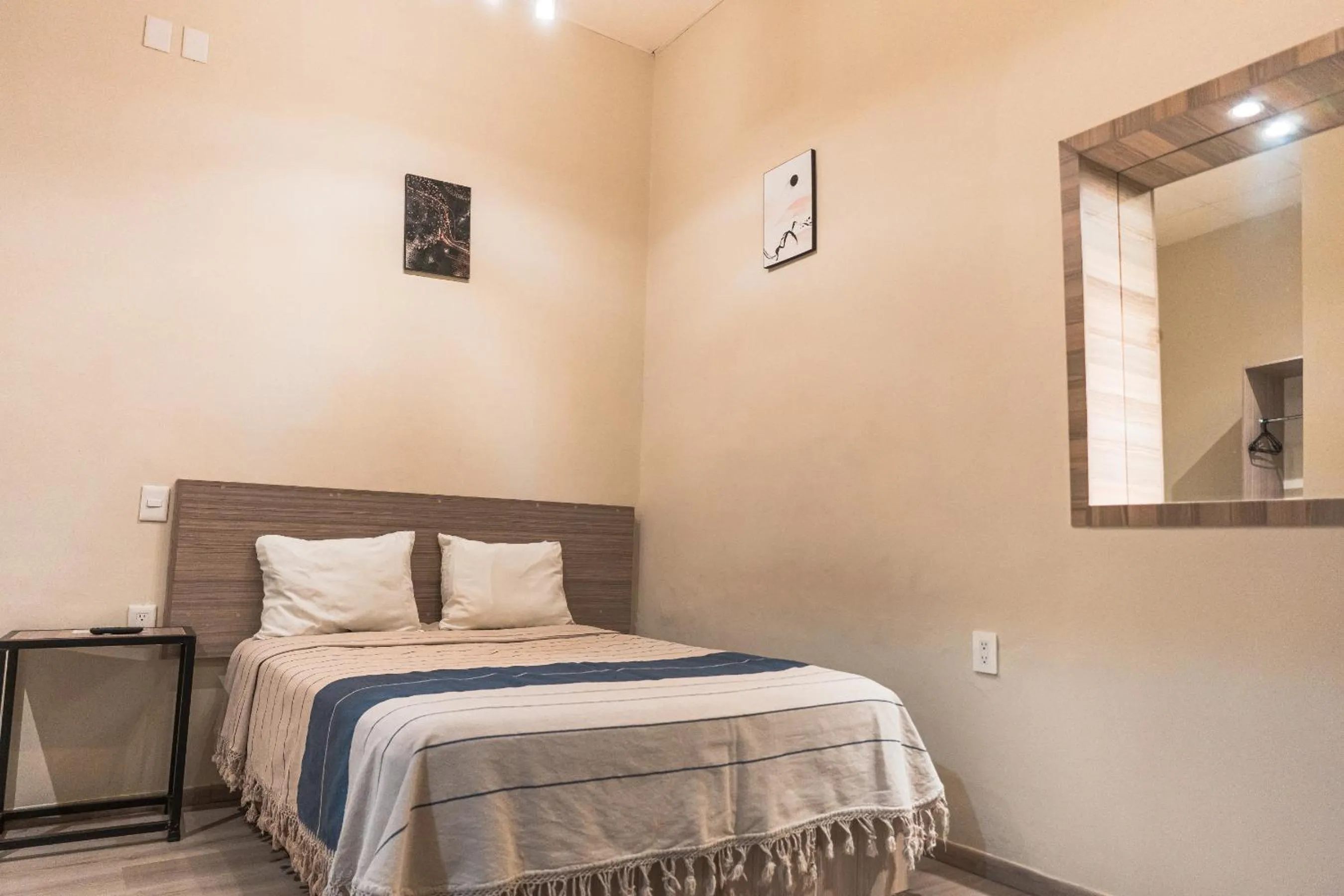 Budget Double Room - single occupancy in Hotel Don Nino