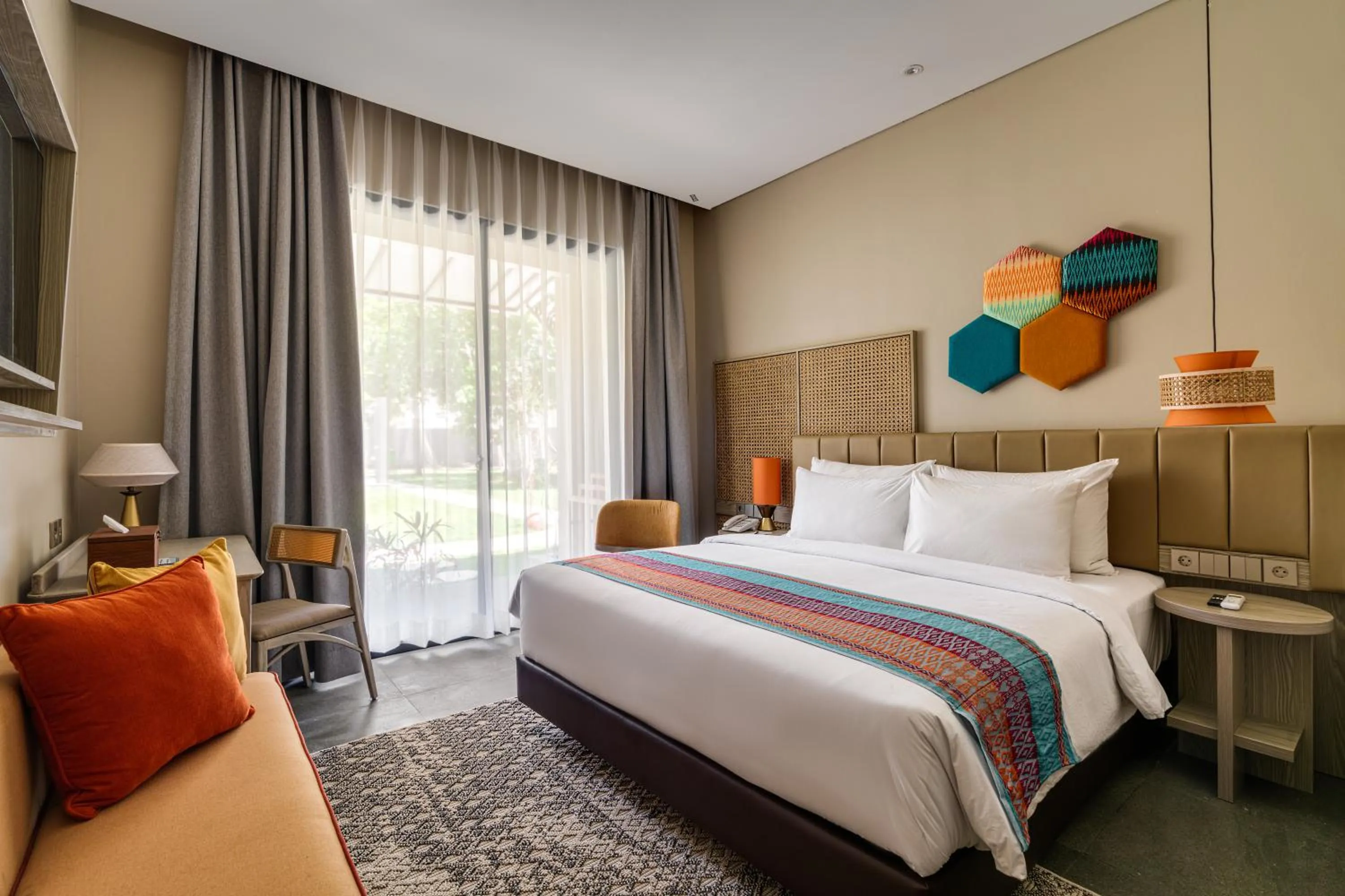 Deluxe Ultimate Double Pool View in Sima Hotel Kuta Lombok