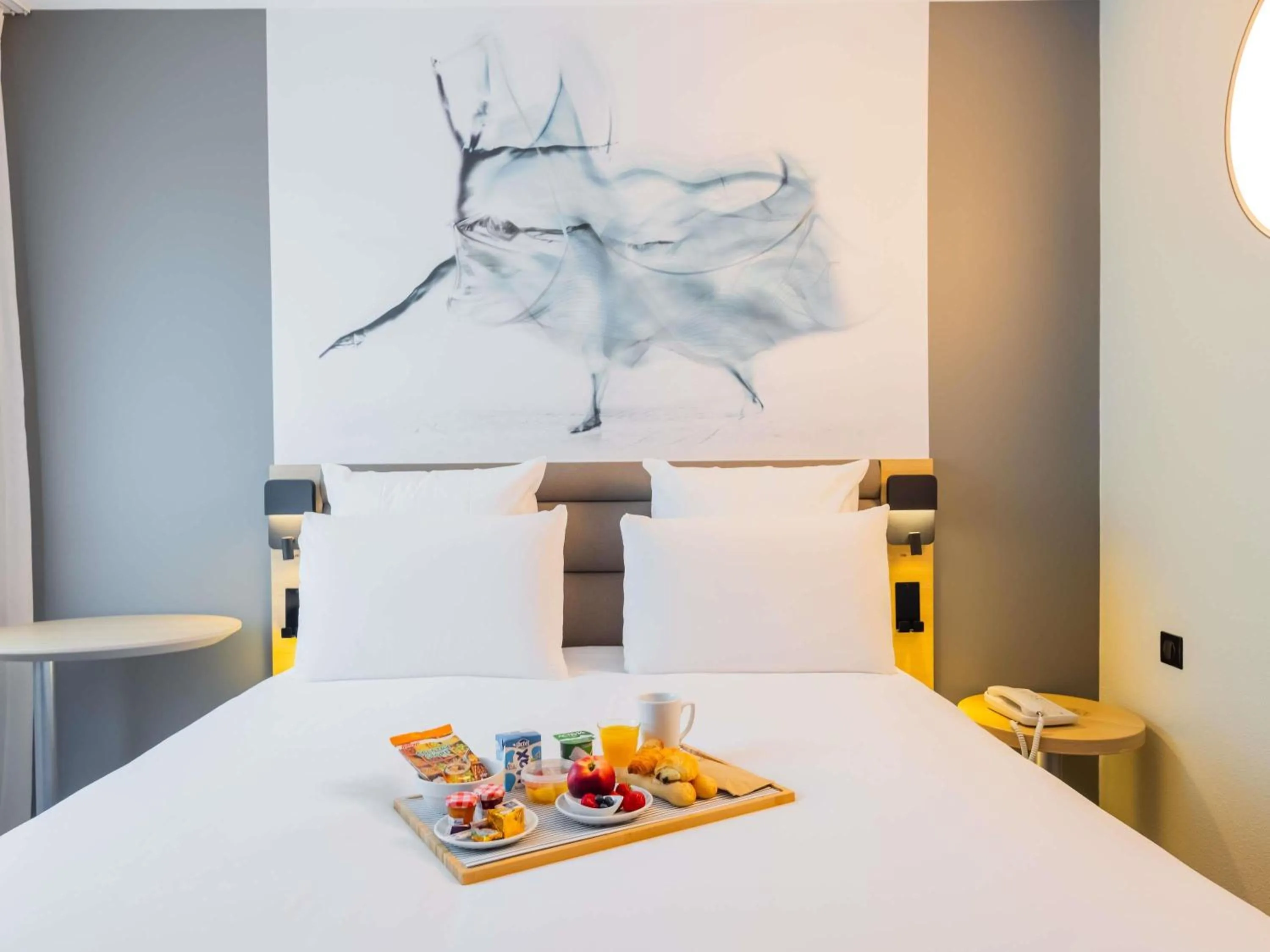 Privilege Double Room in Mercure Paris Massy Gare TGV