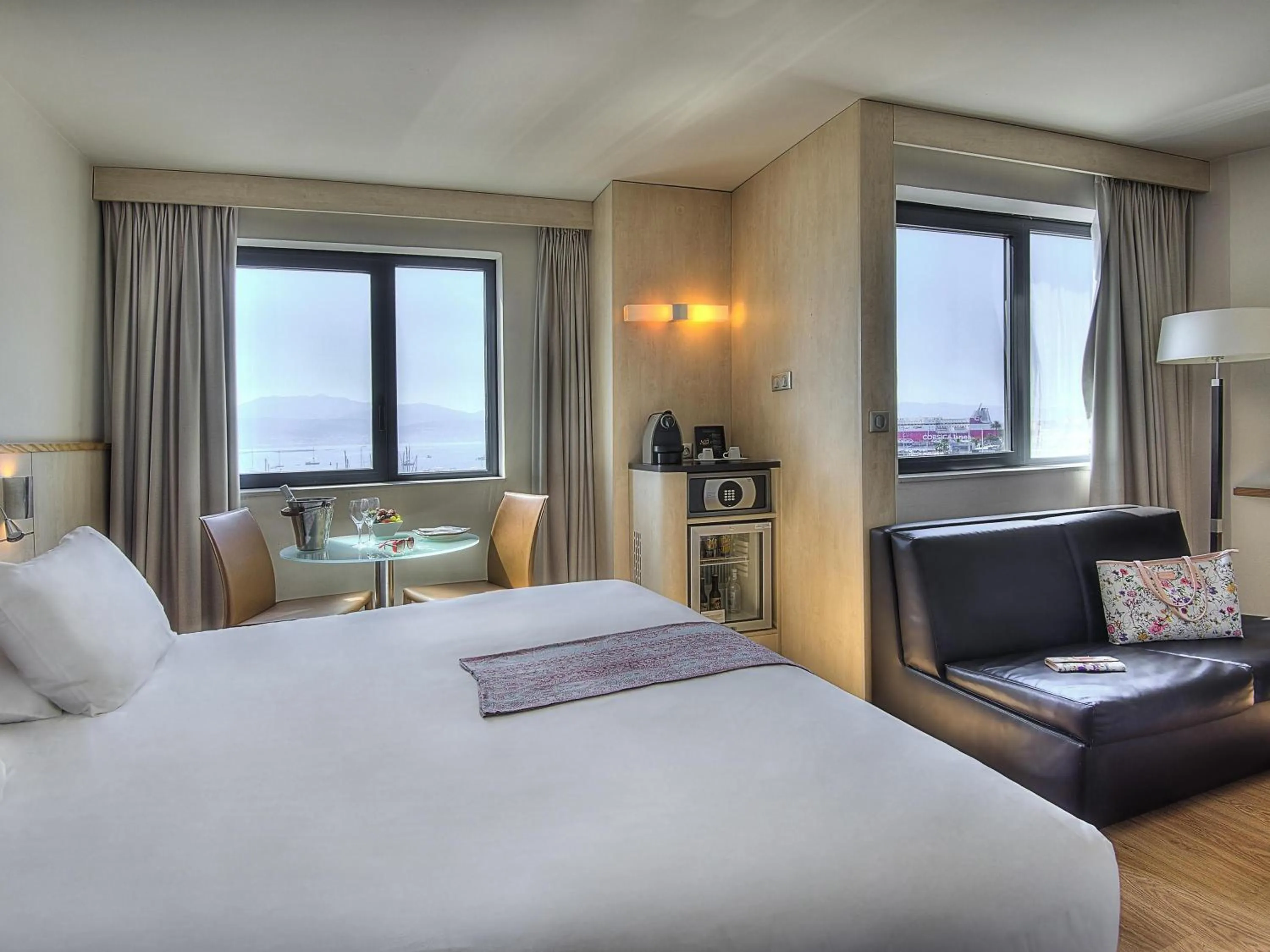 Privilege Double Room with Harbor View in Mercure Ajaccio