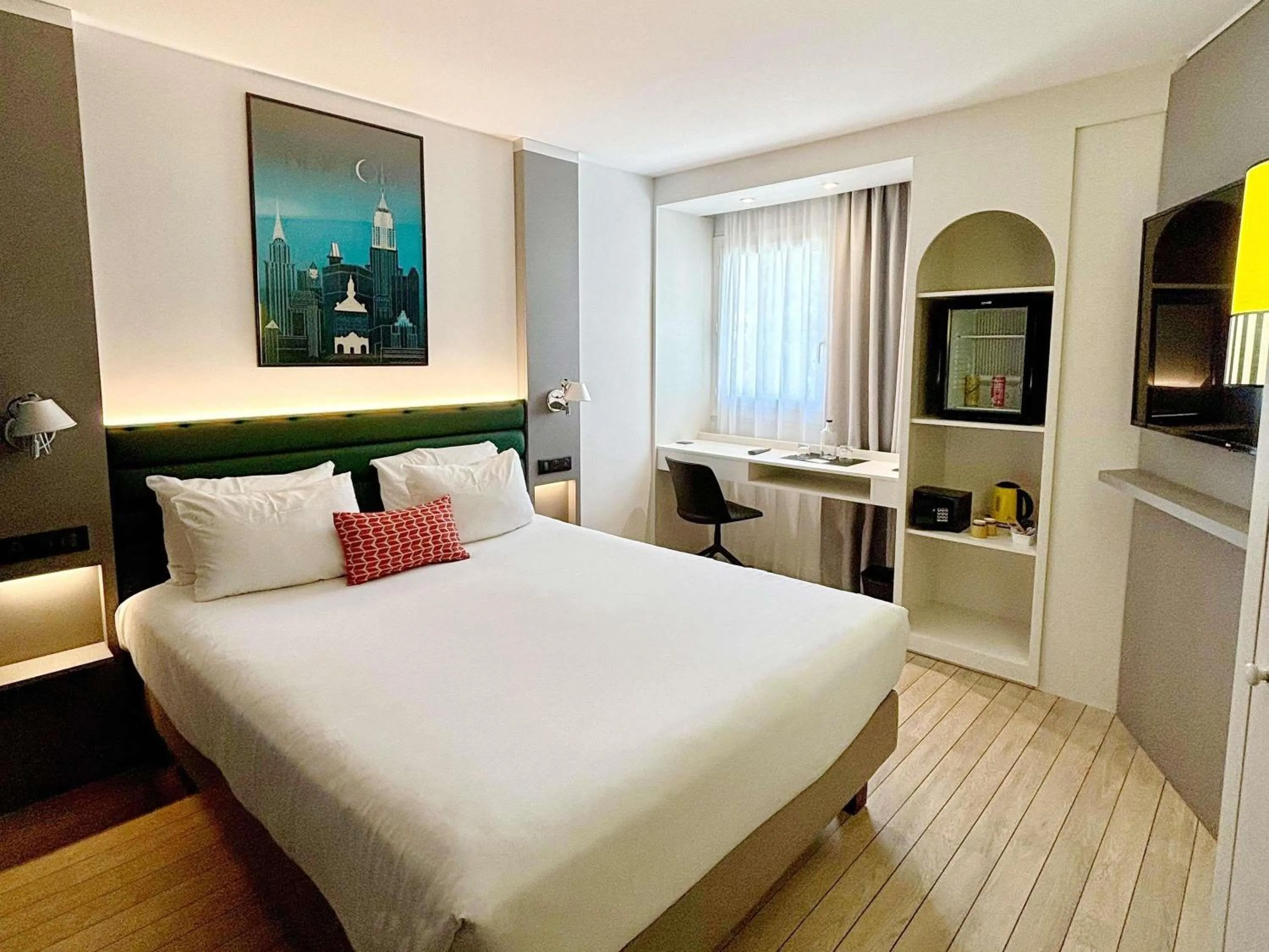 Classic Double Room in Mercure Ajaccio