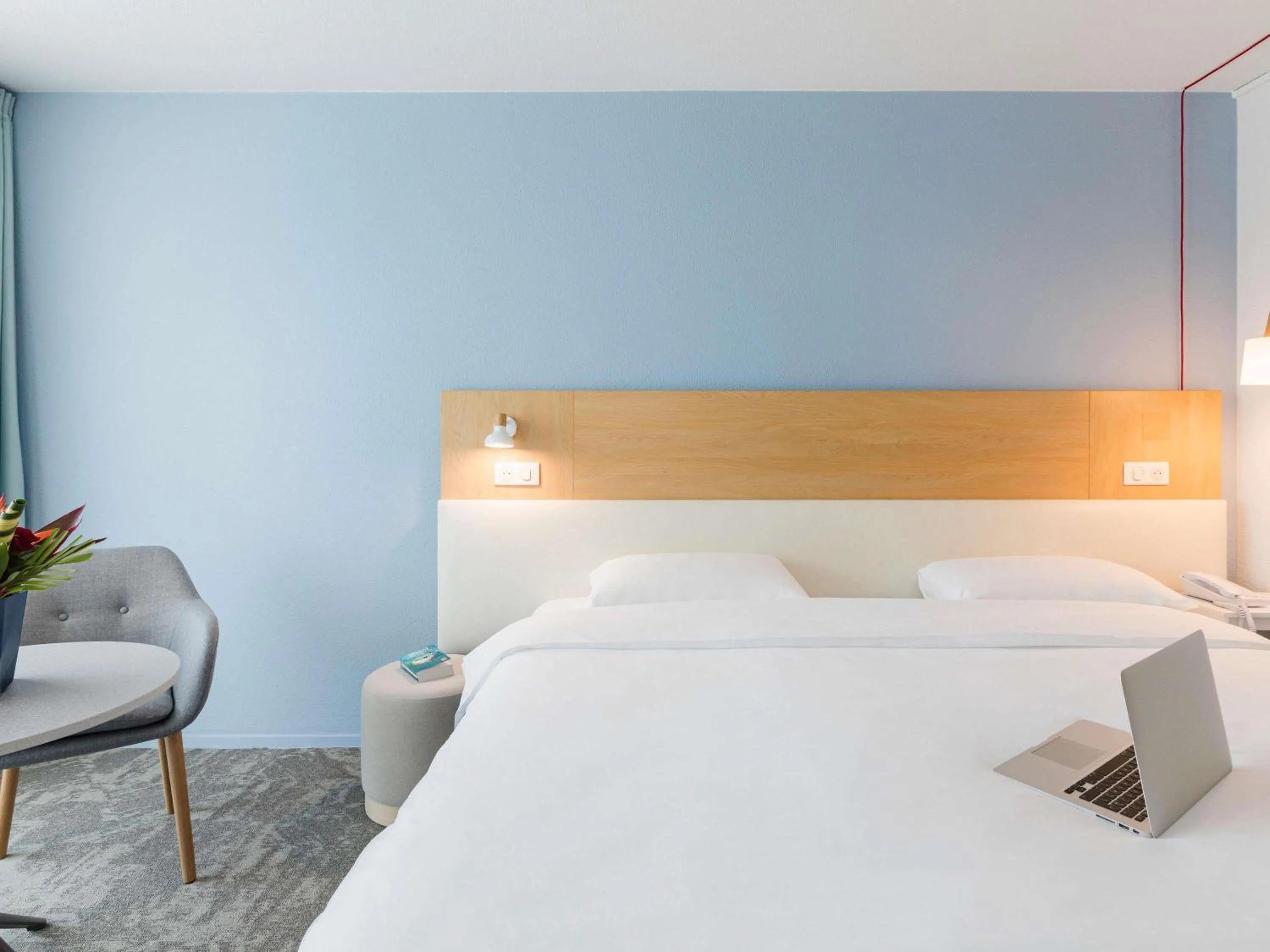 Reduced-mobility Room with One Double Bed in ibis Styles Aix les Bains Domaine de Marlioz