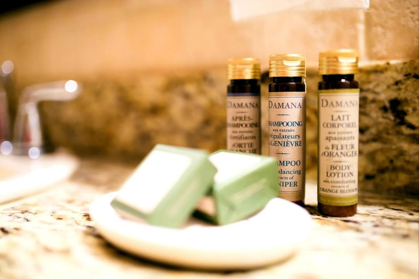 King Room with Sea View in Red Frog Beach Island Resort