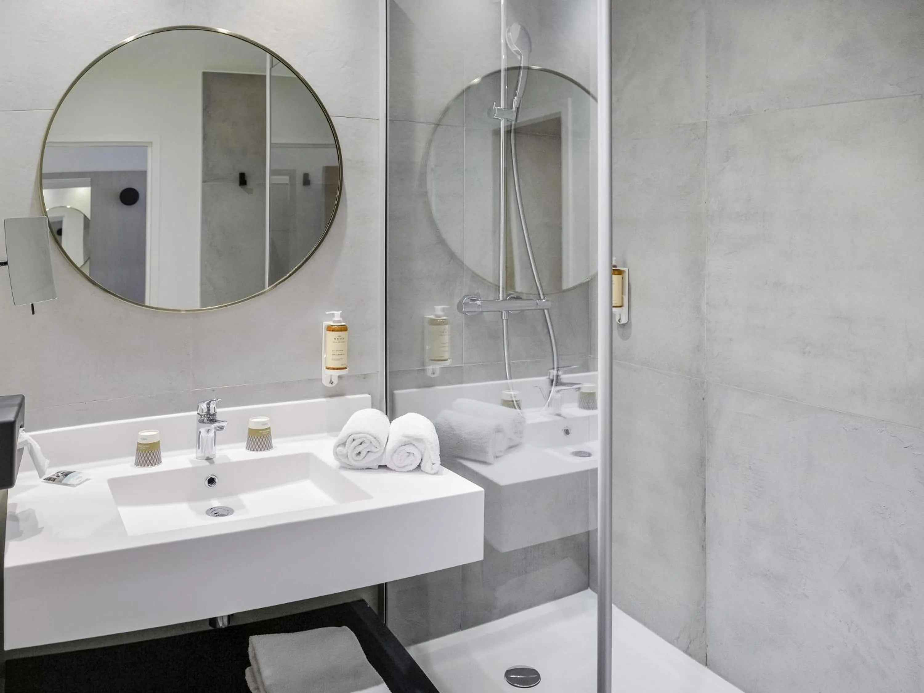 Standard Double Room in Mercure Bourg En Bresse